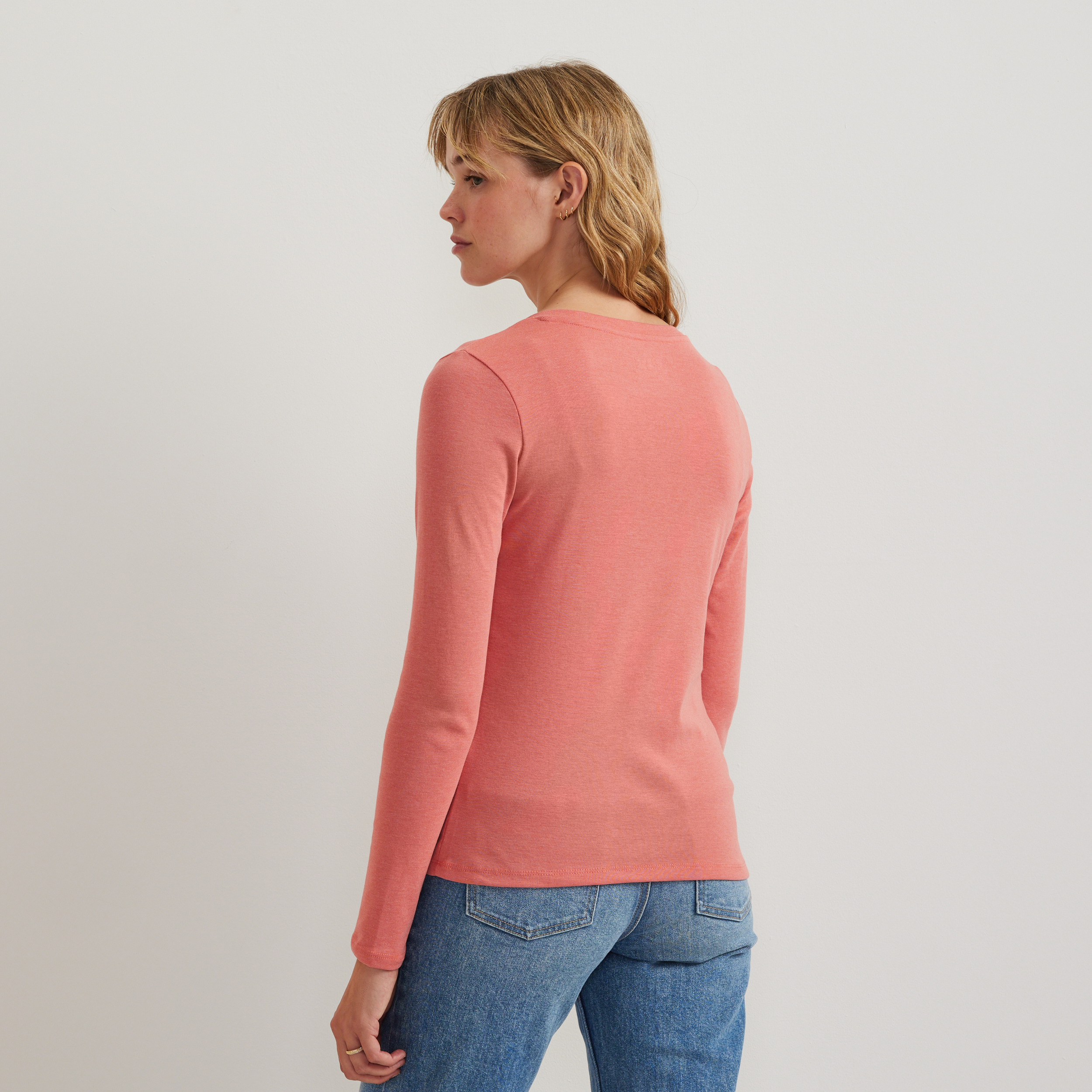 Women's Everyday Long-Sleeve V-Neck T-Shirt
