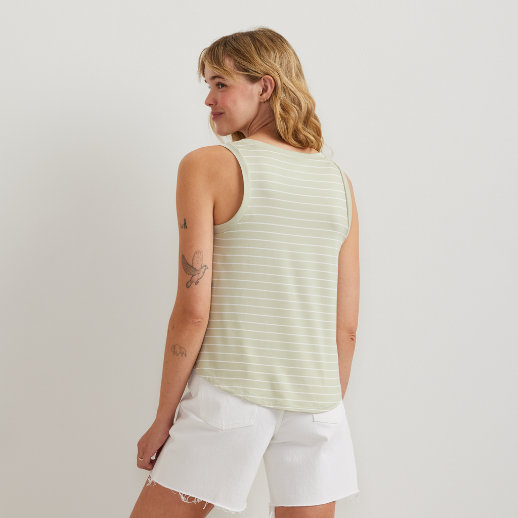 Women's Surreal V-Neck Travel Tank