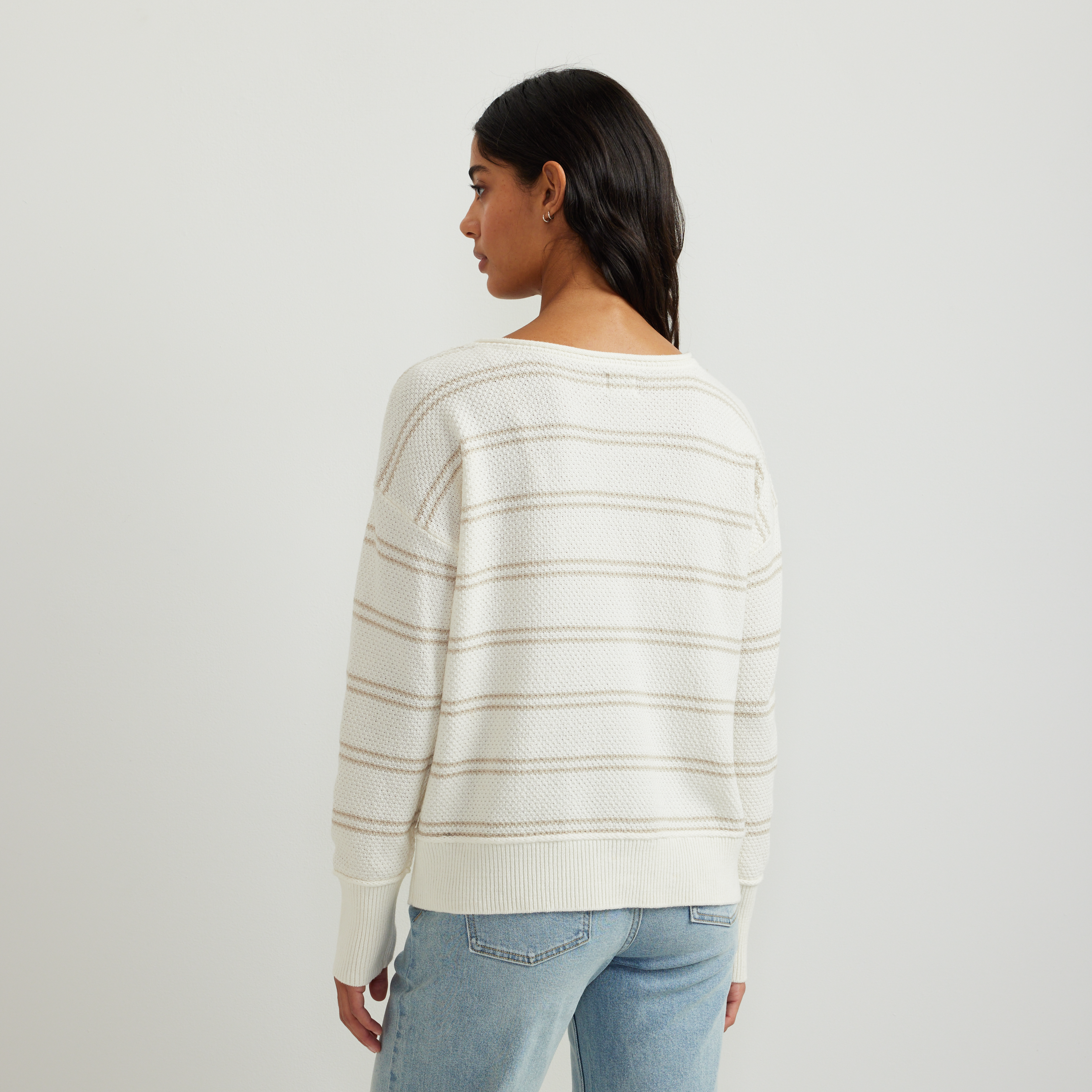 Women's V-Neck Sweater - Stripe