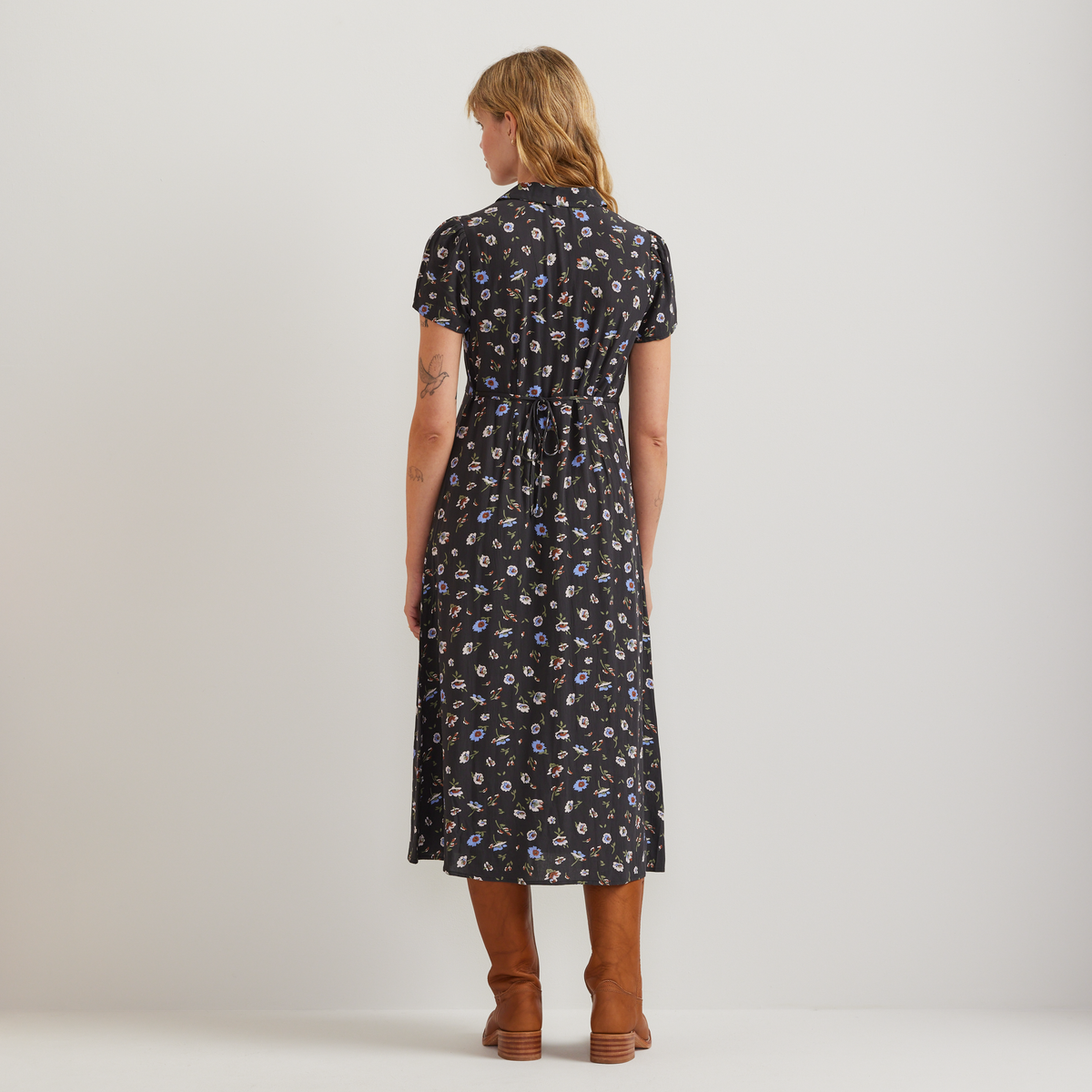 Women's Camp Collar Short-Sleeve Midi Dress
