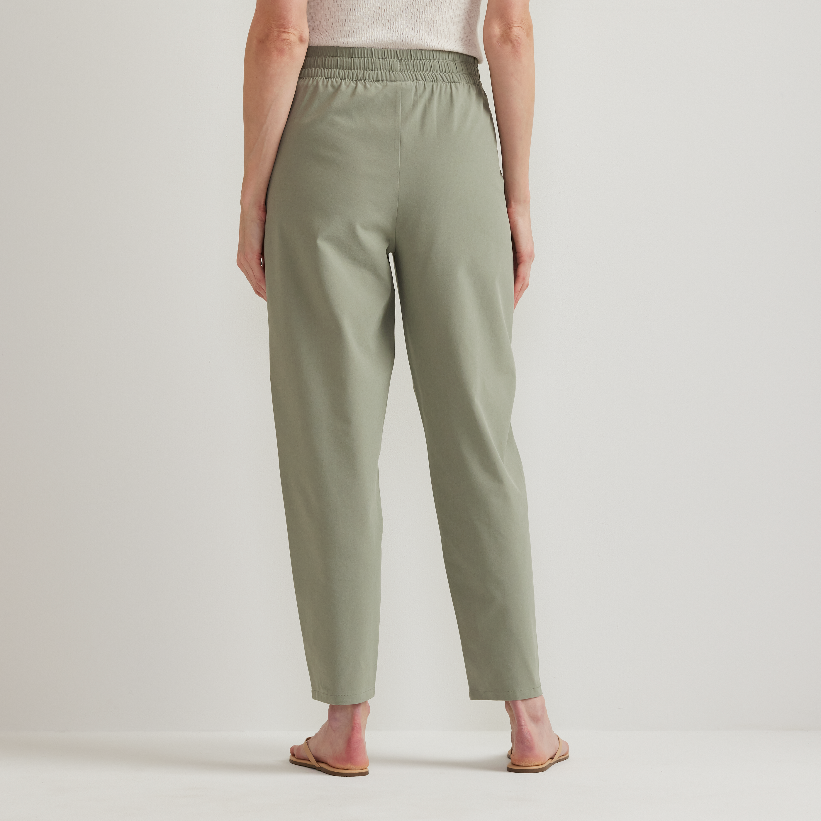 Women's Departure Stretch Tie-Front Ankle Pants