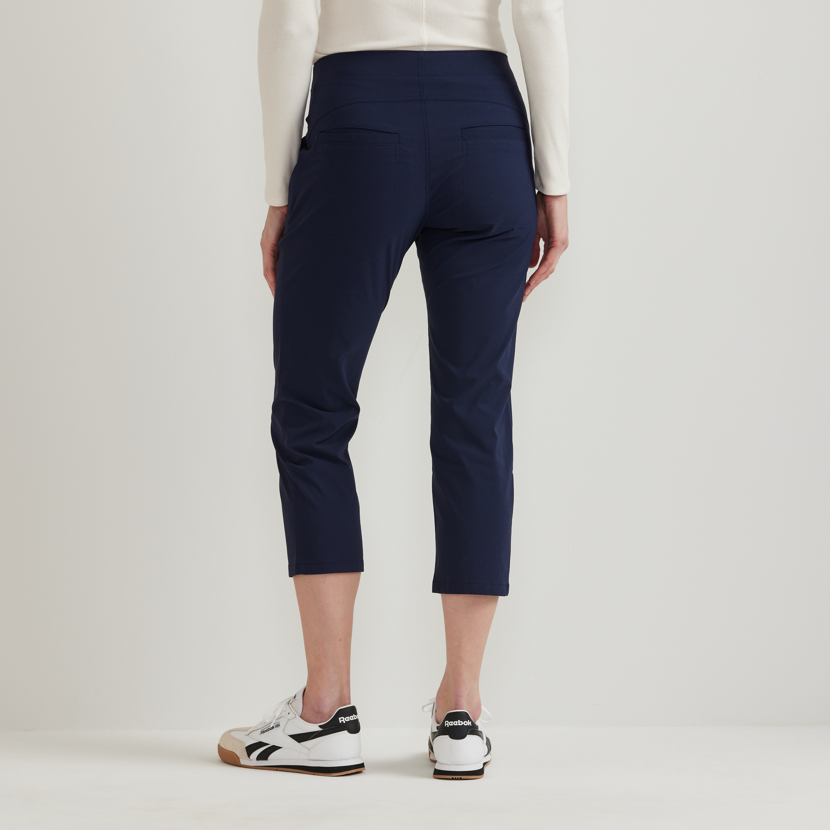 Women's Horizon High-Rise Straight Leg Cropped Pants