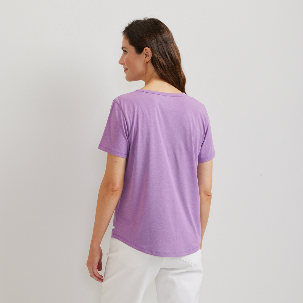 Women's Trek Light Hike Short-Sleeve Crewneck T-Shirt