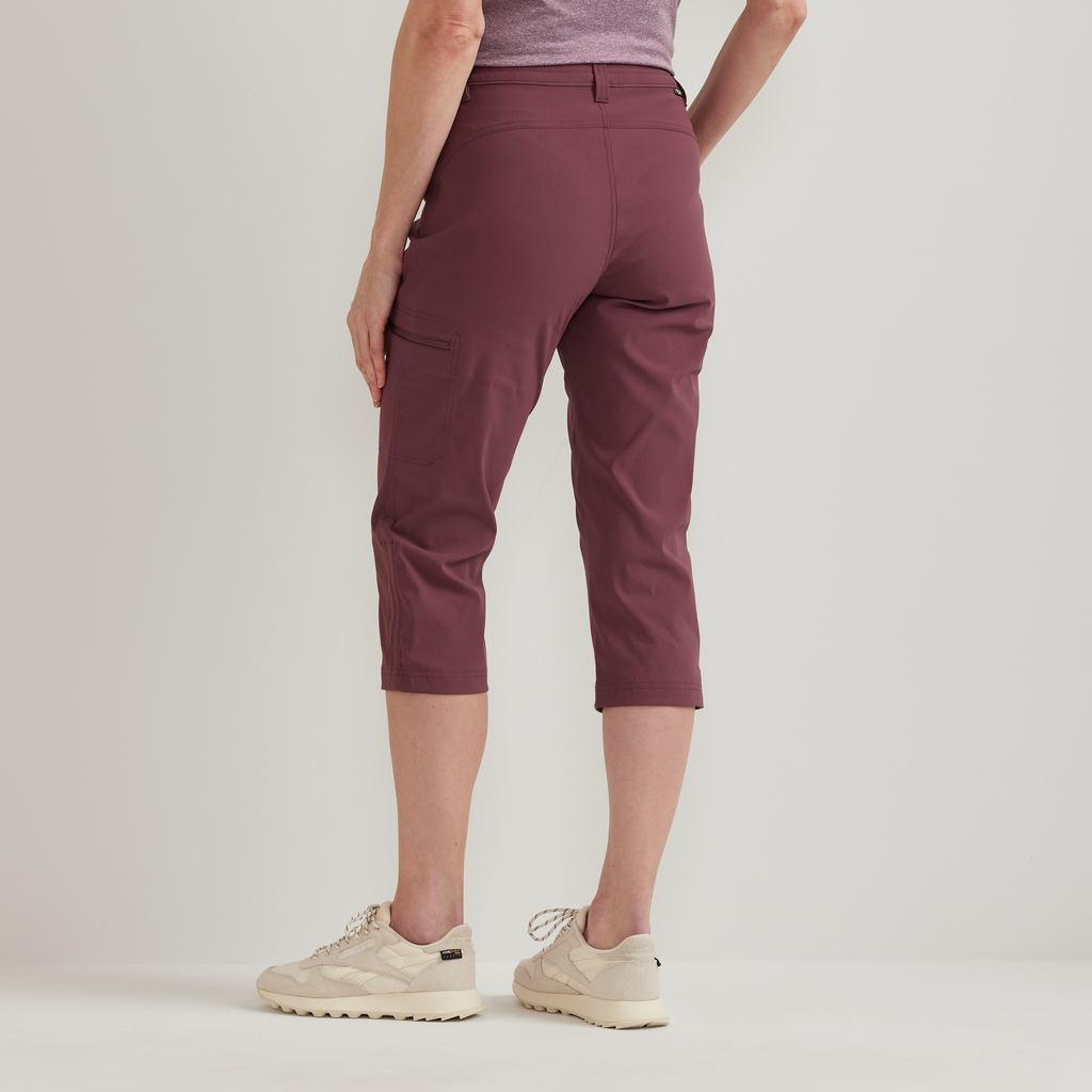 Women's Guide Pro High Rise Capri