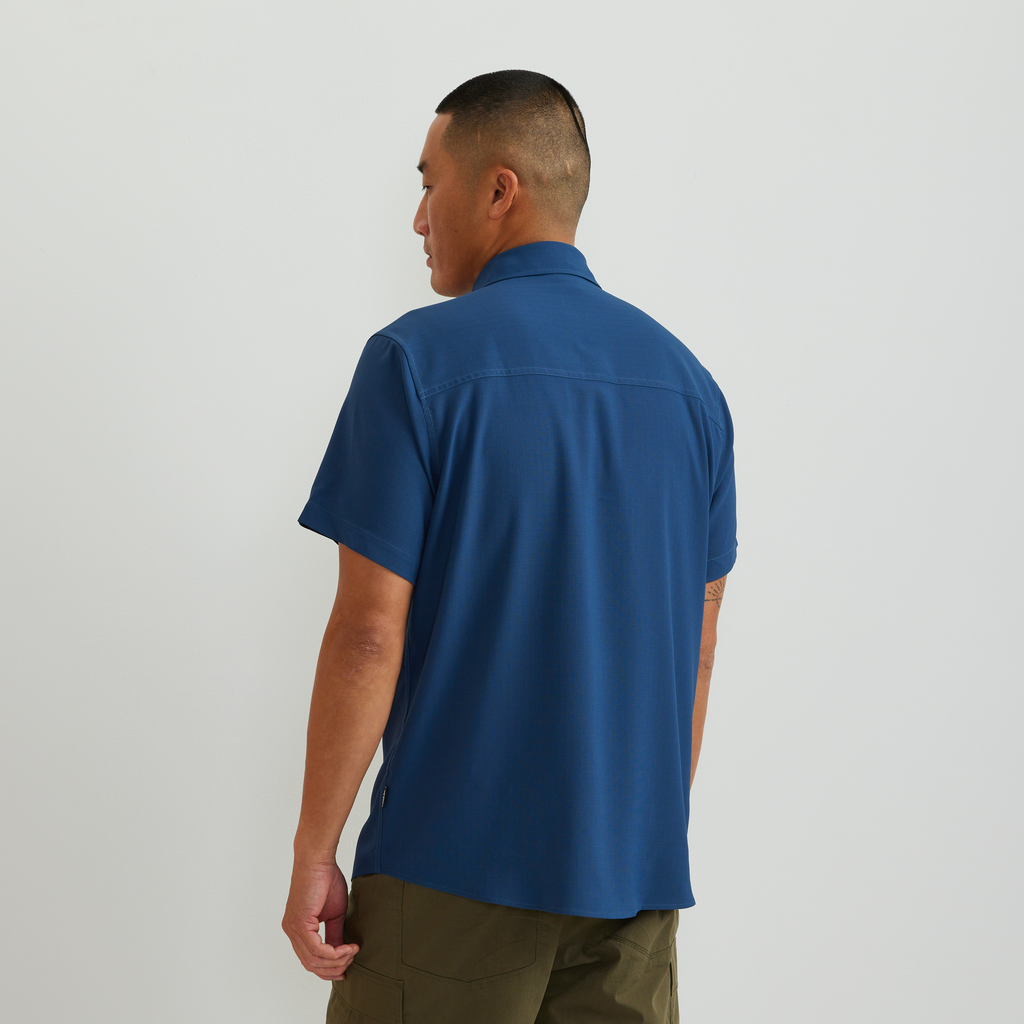 Men's Short Sleeve Destination Shirt-Solid