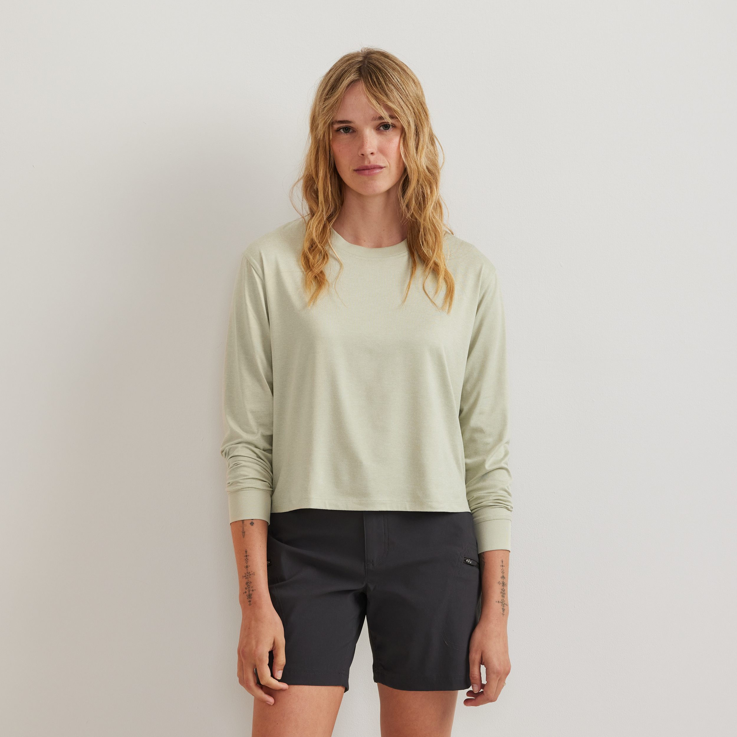 Women's Surreal Travel Long-Sleeve Shirt