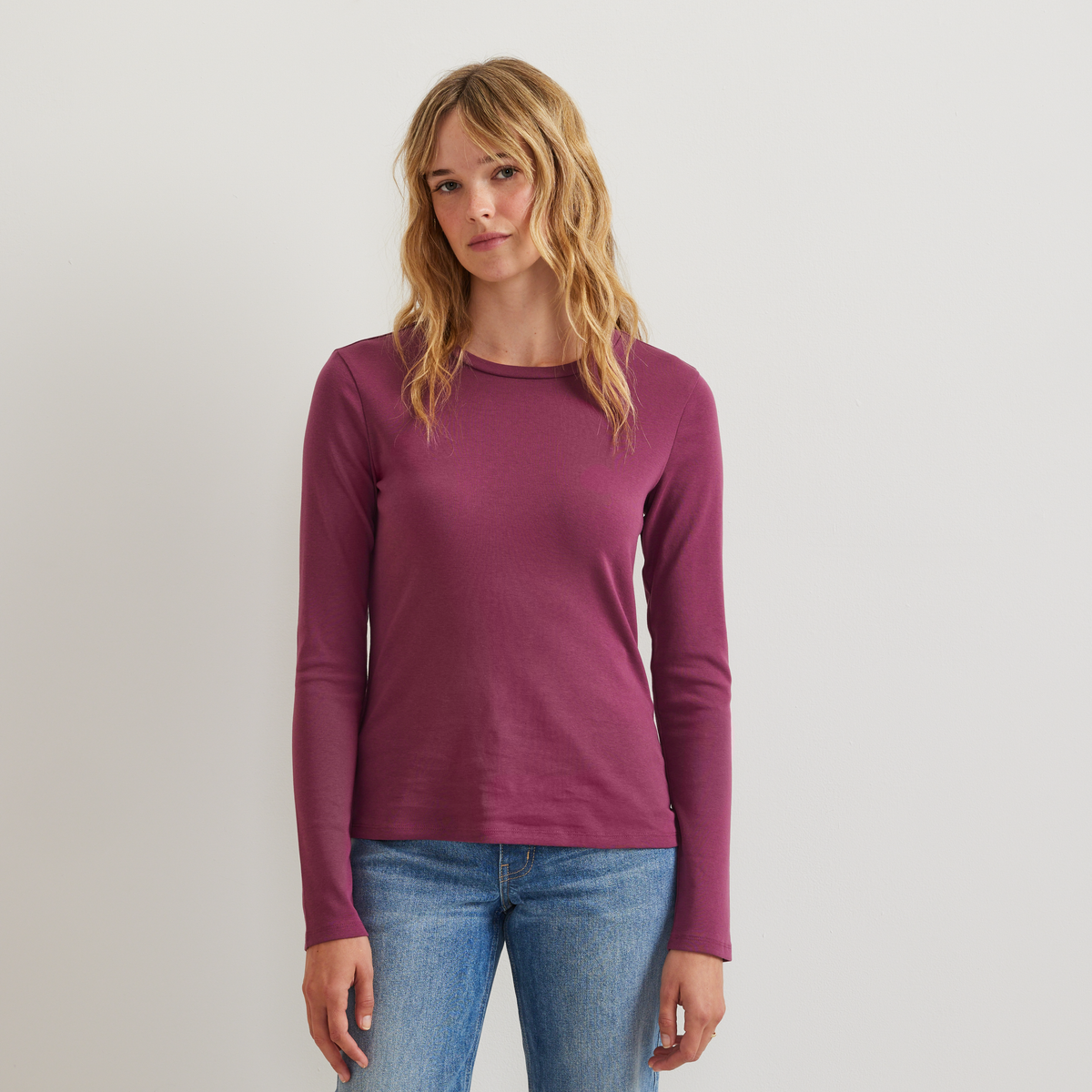 Women's Everyday Long-Sleeve Crewneck T-Shirt