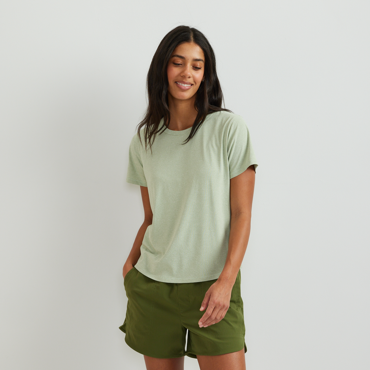 Women's Trek Light Hike Short-Sleeve Crewneck T-Shirt
