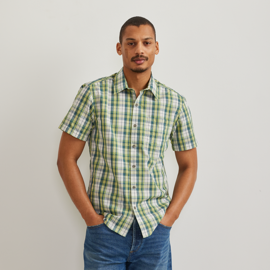 Men's Short-Sleeve Pack It 3.0 Seersucker Shirt