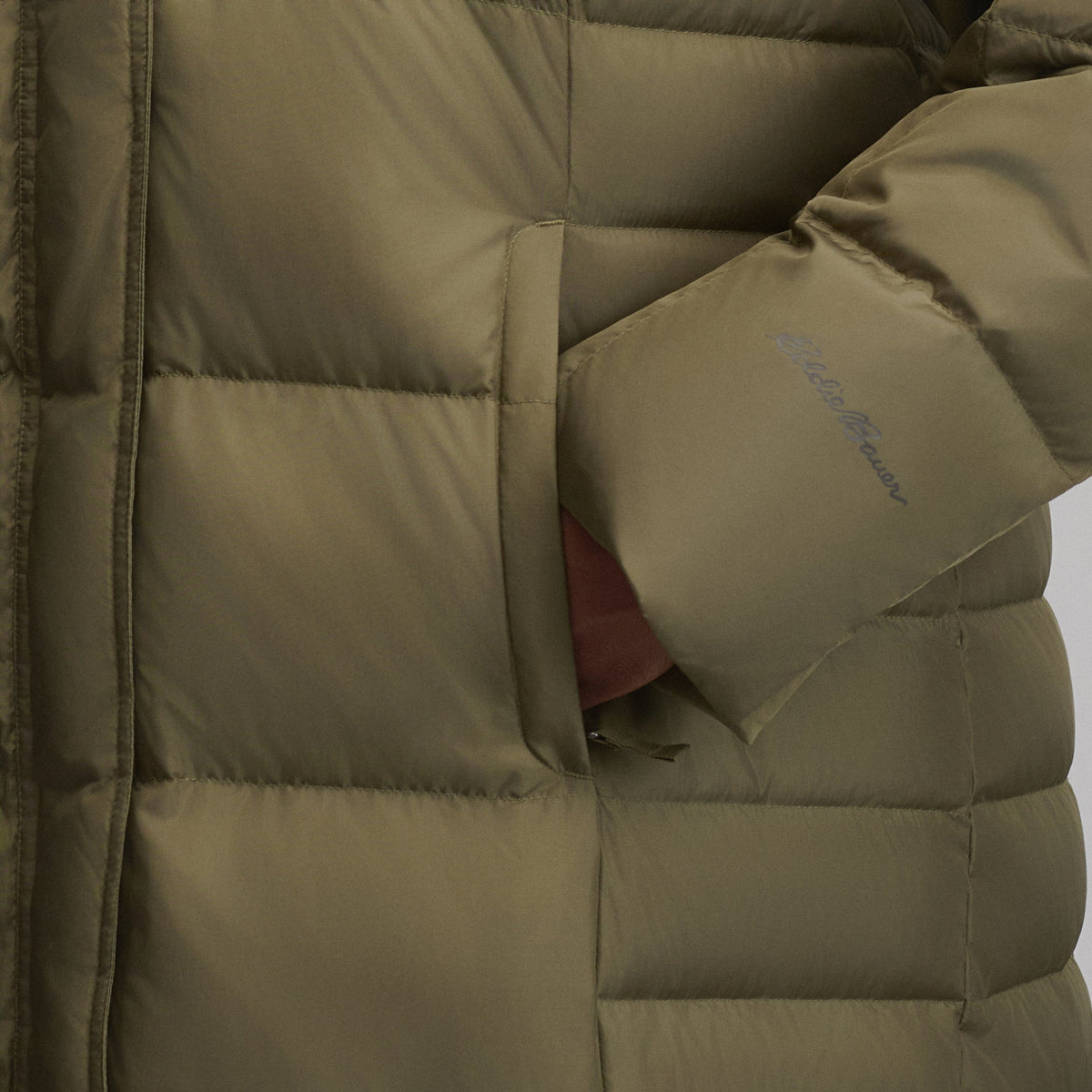 Women's Lodge Down Duffle Jacket