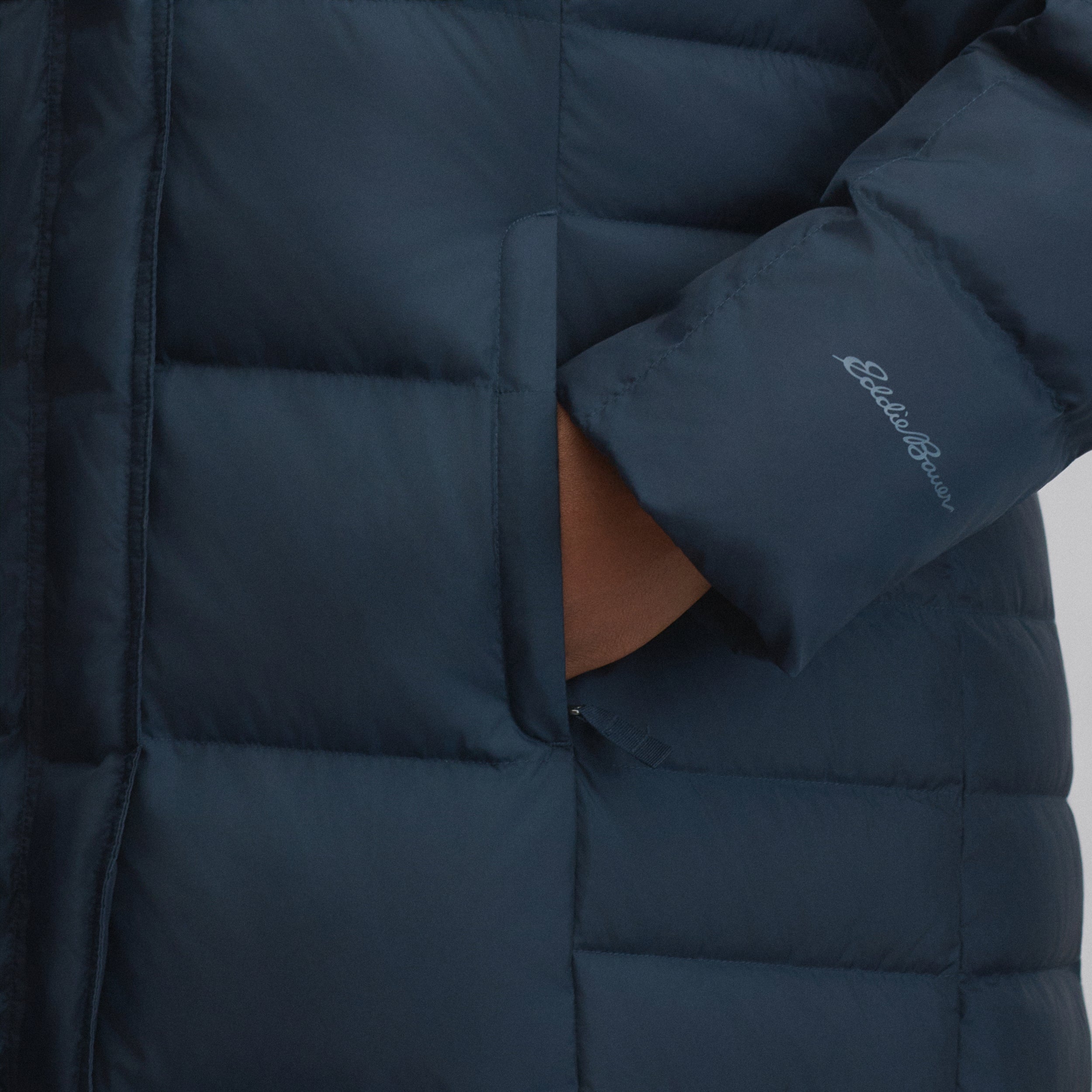 Women's Lodge Down Duffle Jacket