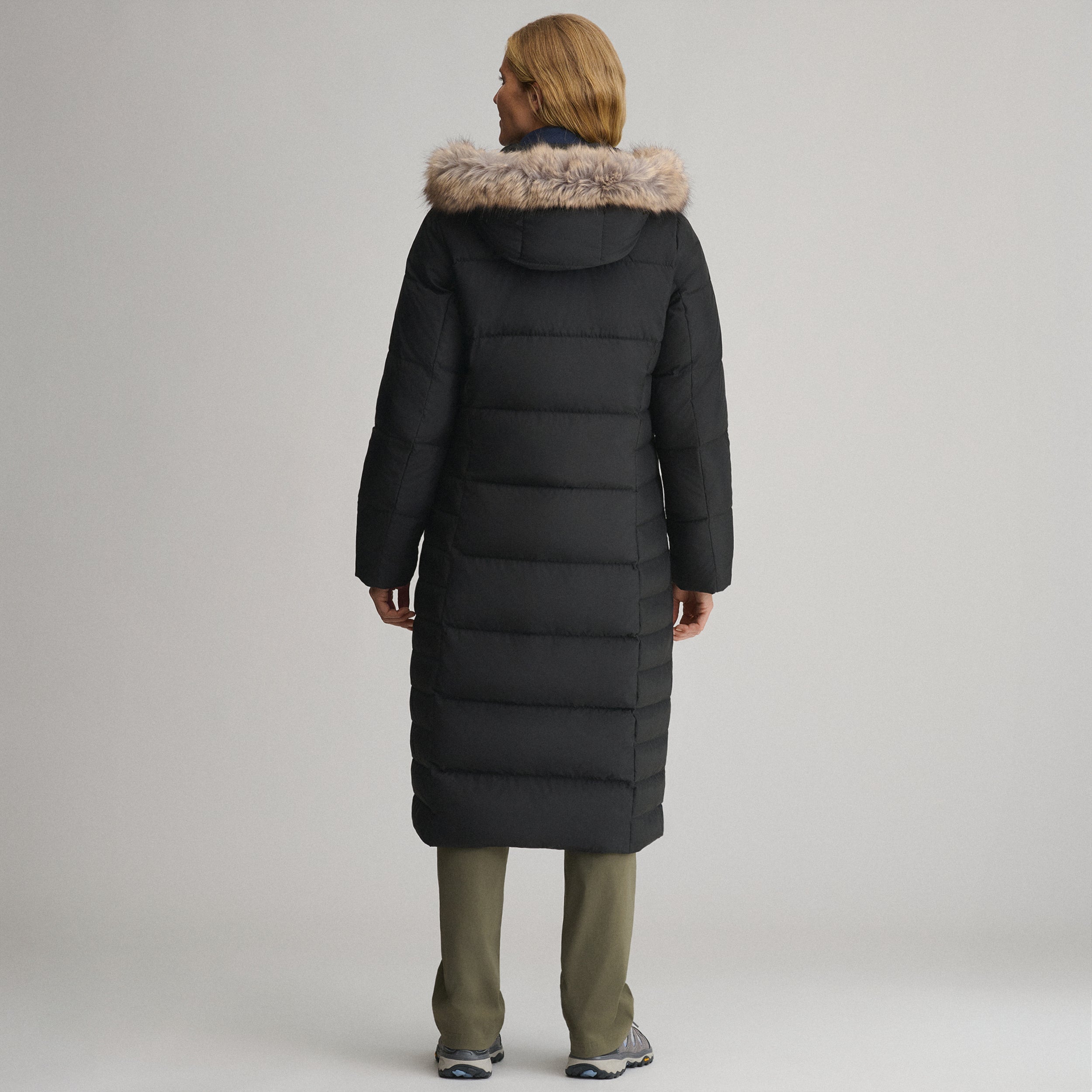 Women's Lodge Down Duffle Jacket