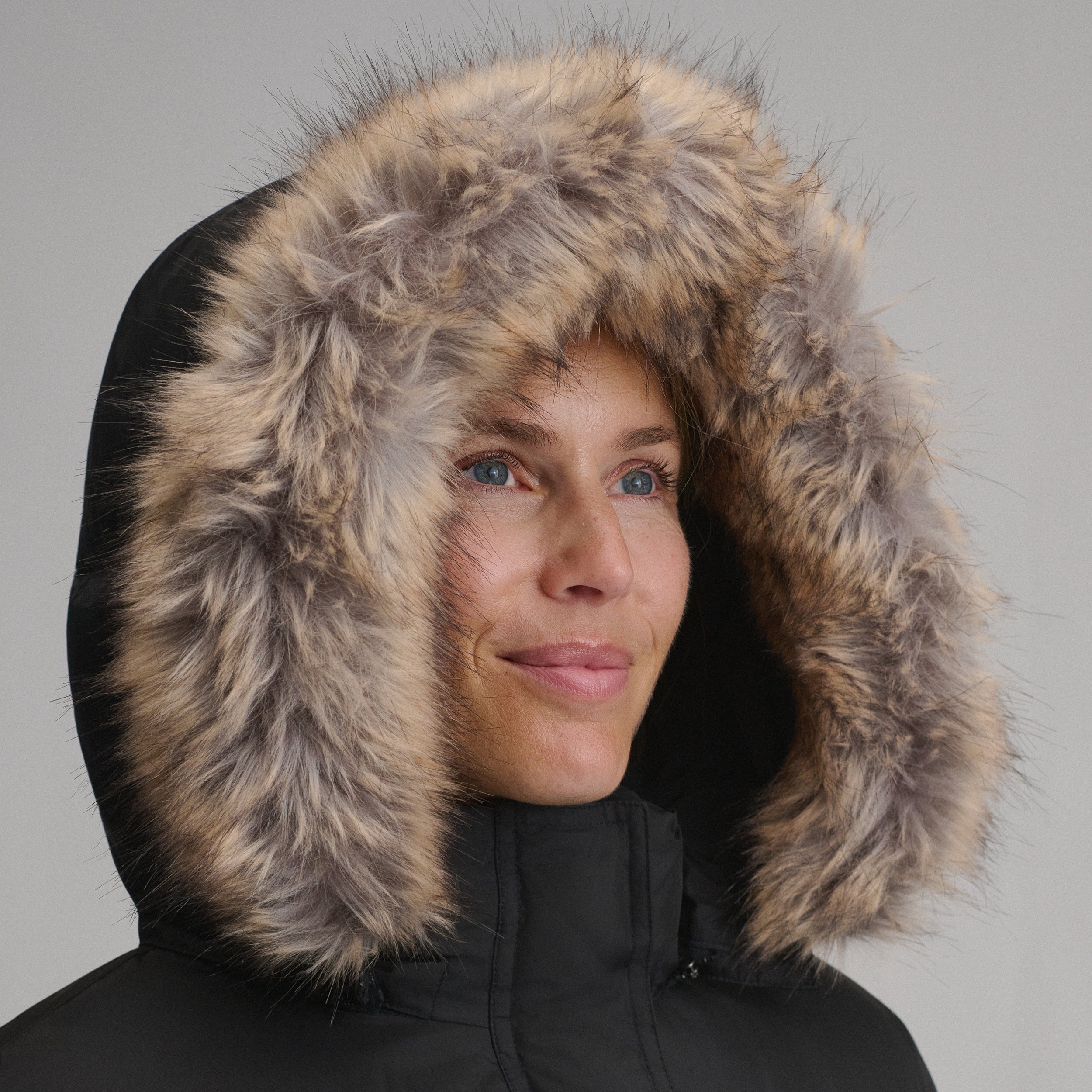 Women's Lodge Down Duffle Jacket
