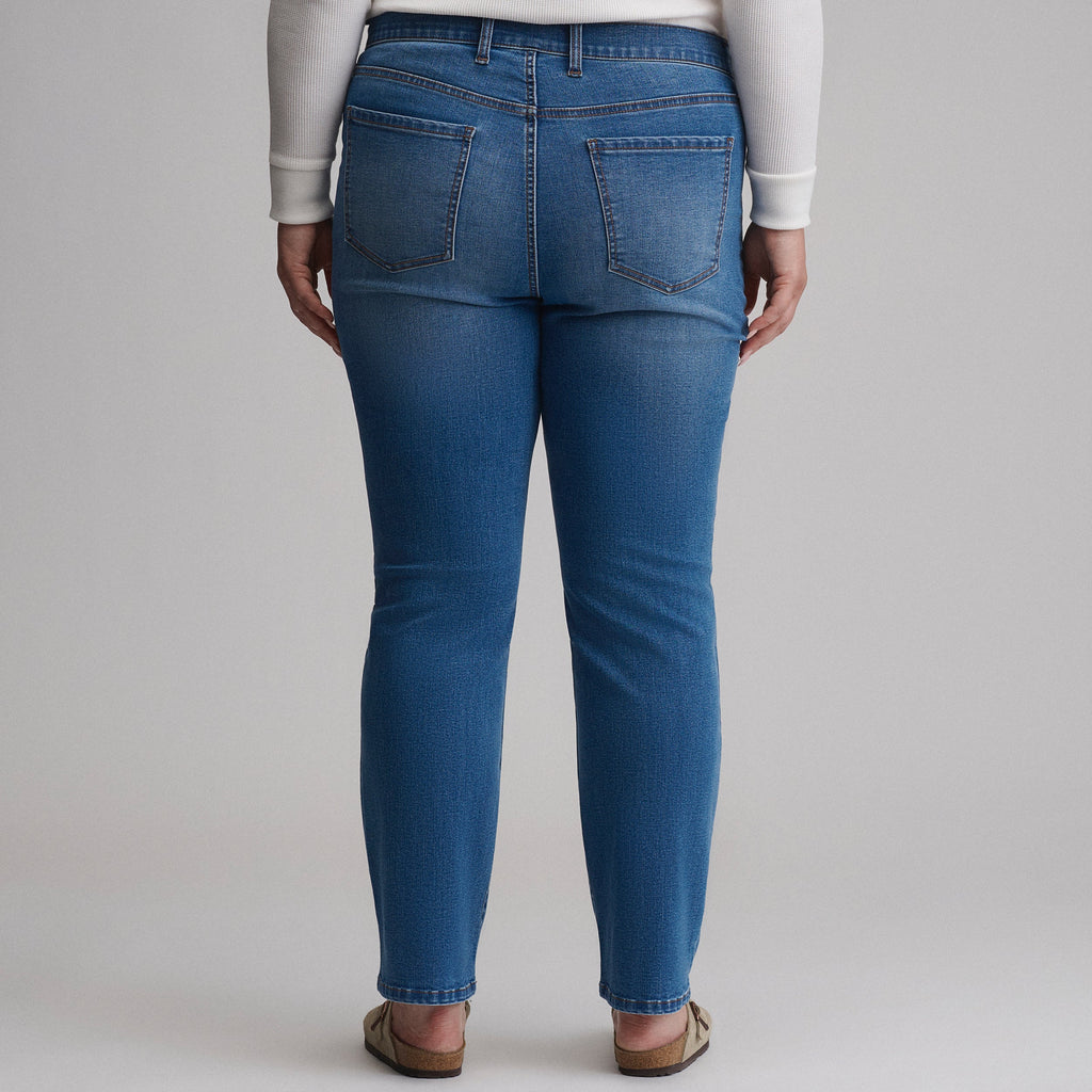 Women's Venture Stretch High-Rise Straight Leg Jeans