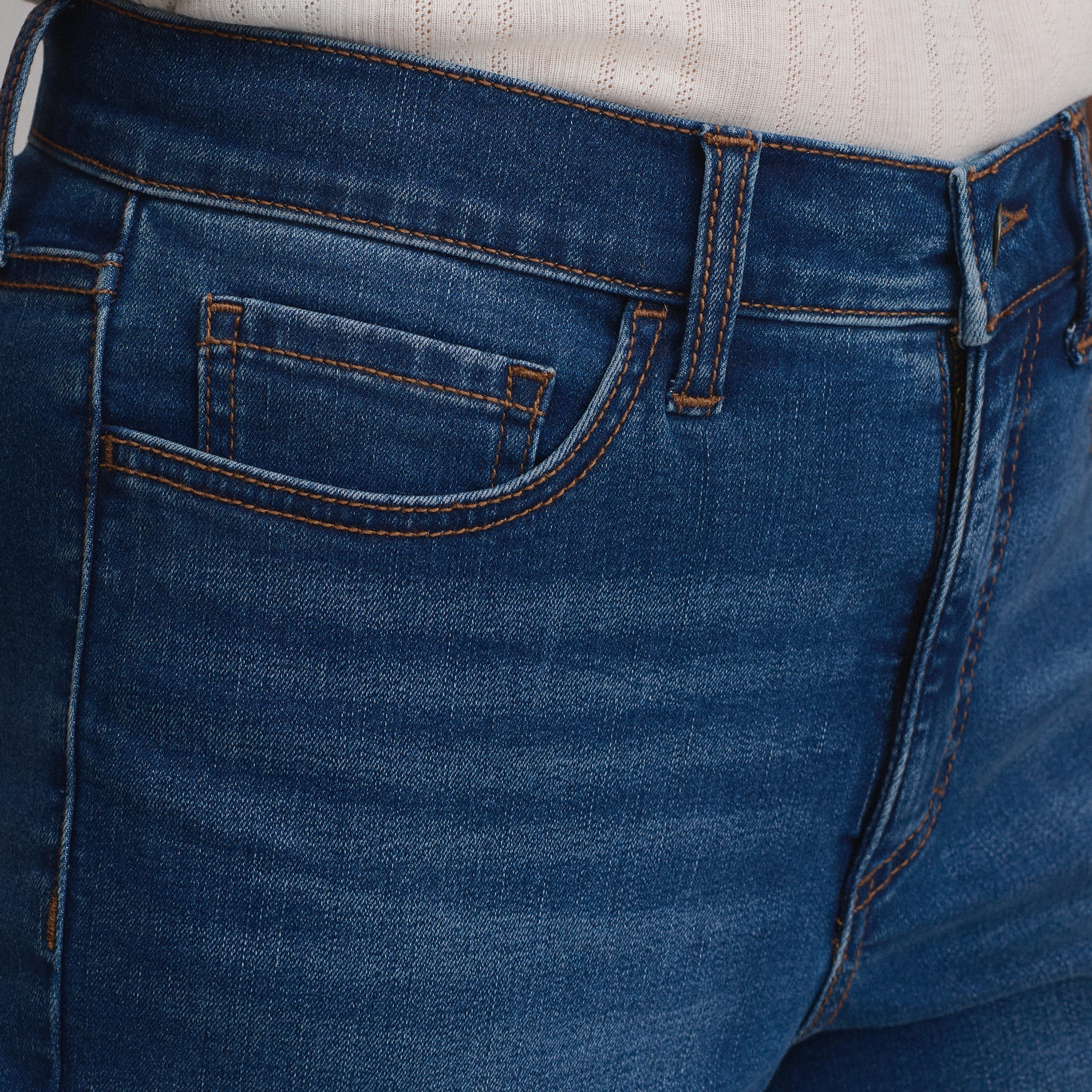 Women's Venture Stretch High-Rise Straight Leg Jeans