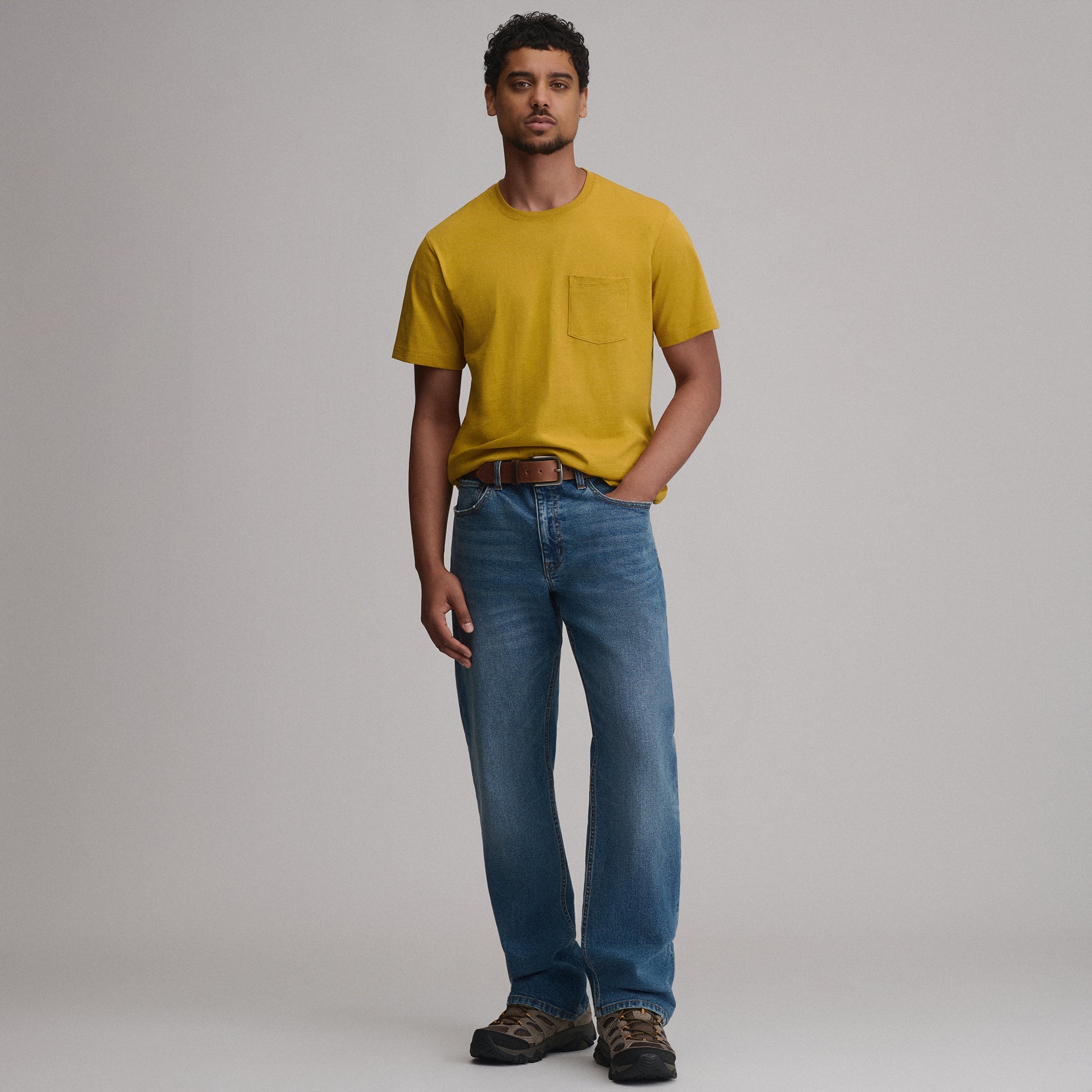 Men's Legend Wash 100% Cotton Short-Sleeve Pocket T-Shirt