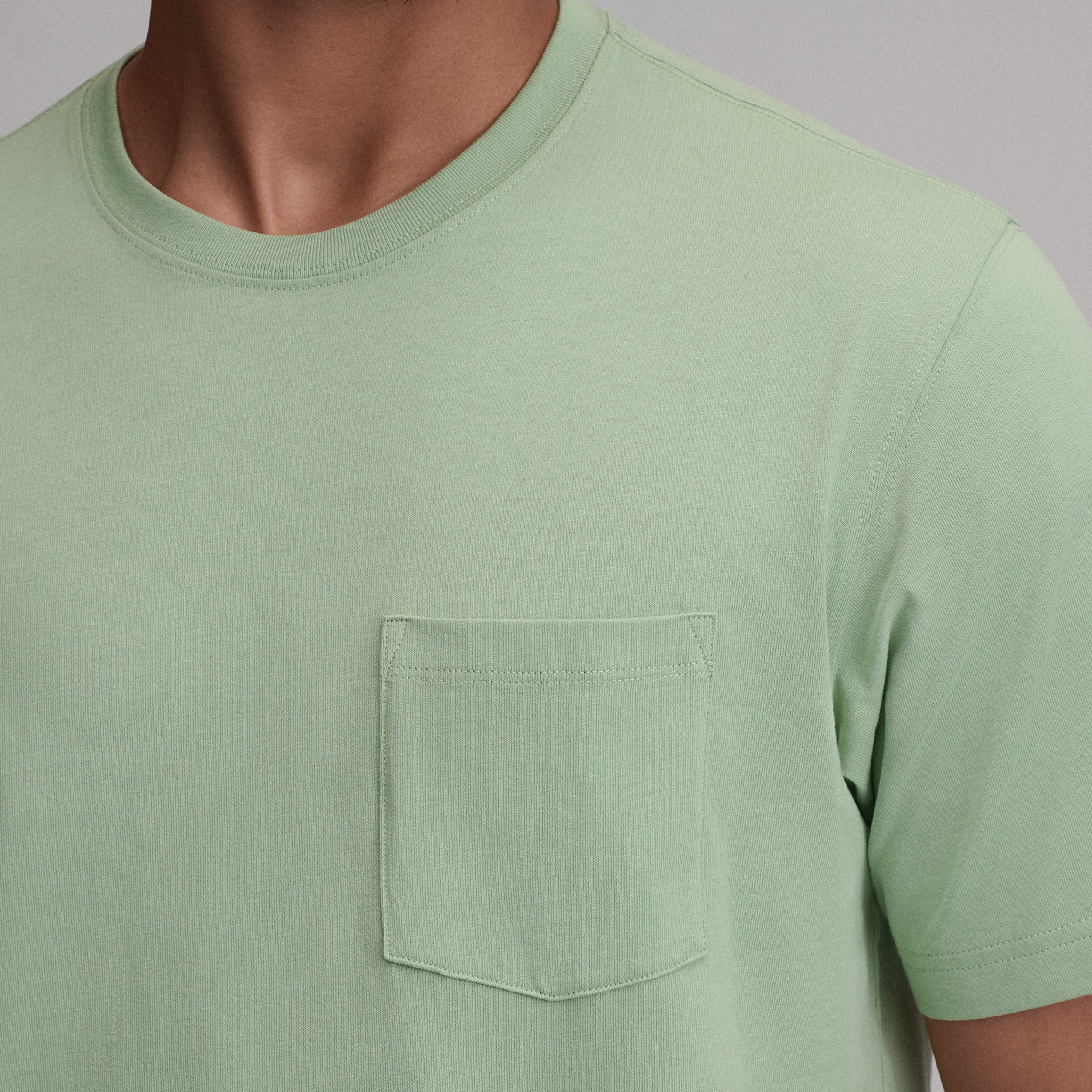 Men's Legend Wash 100% Cotton Short-Sleeve Pocket T-Shirt