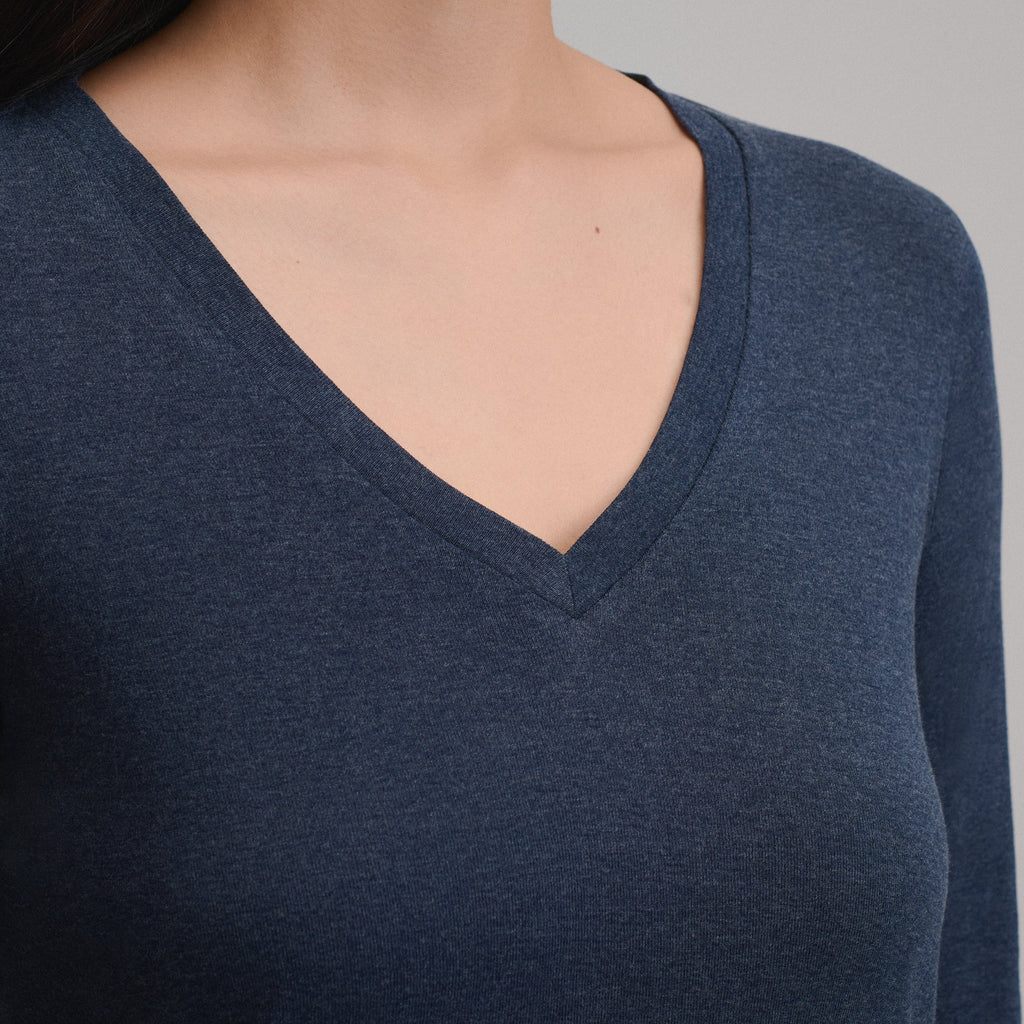 Women's Everyday Long-Sleeve V-Neck T-Shirt
