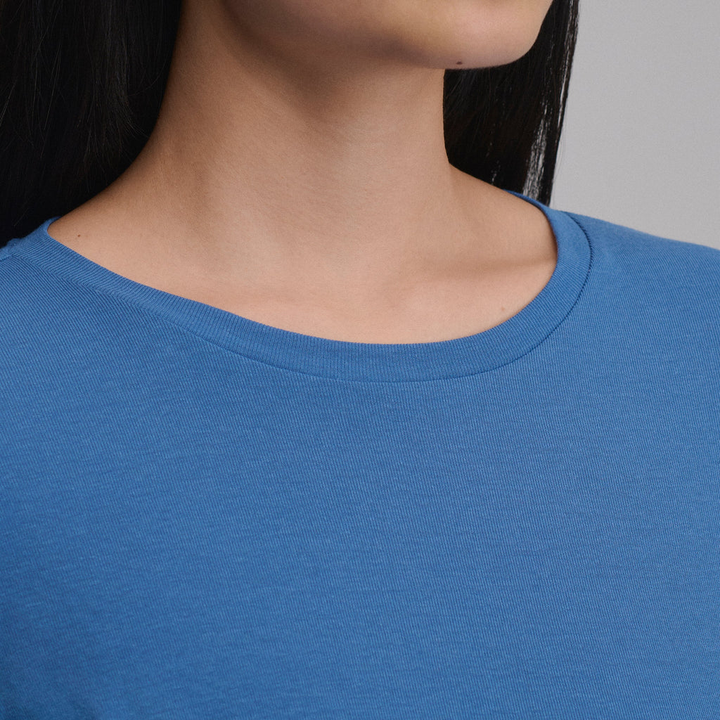 Women's Everyday Long-Sleeve Crewneck T-Shirt