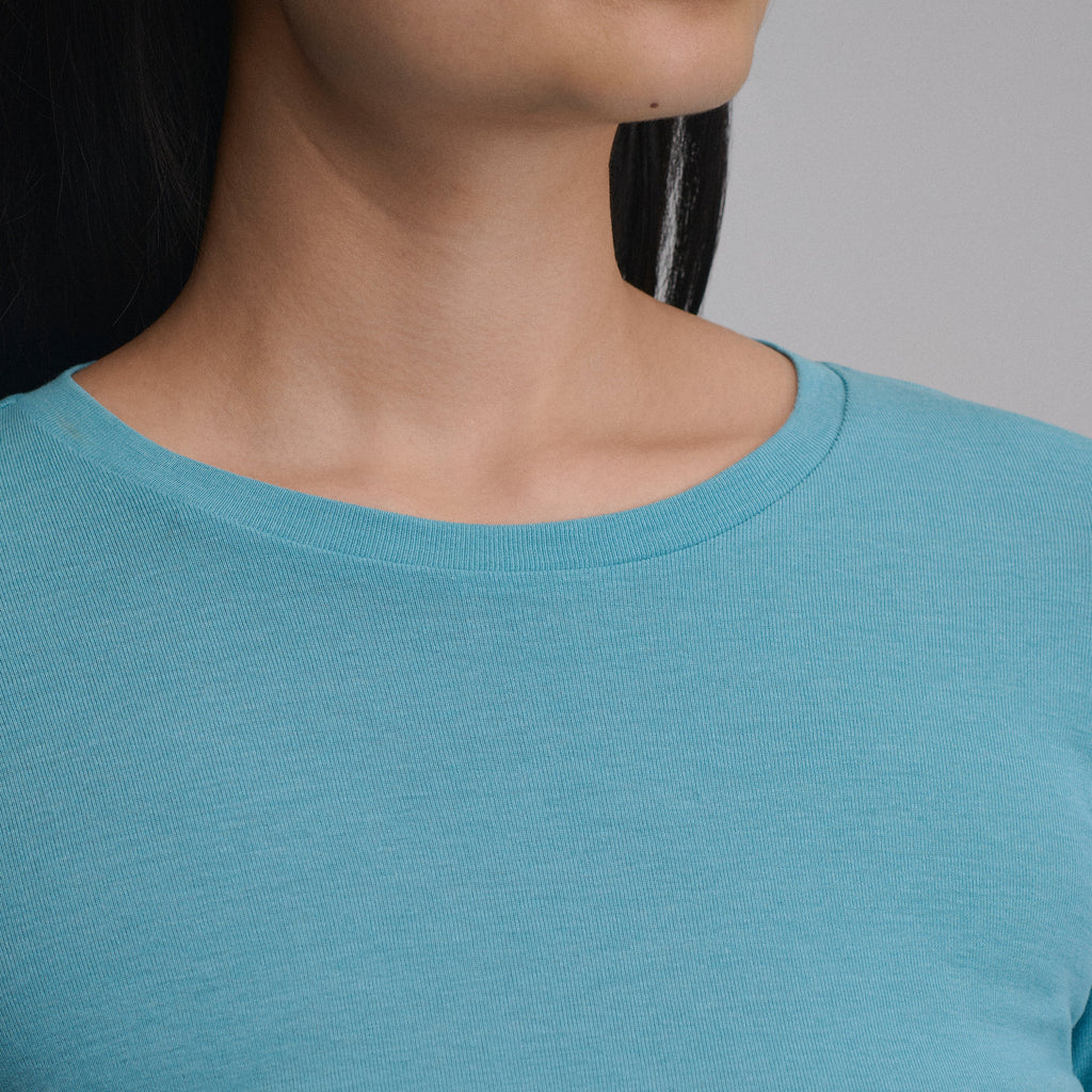 Women's Everyday Long-Sleeve Crewneck T-Shirt