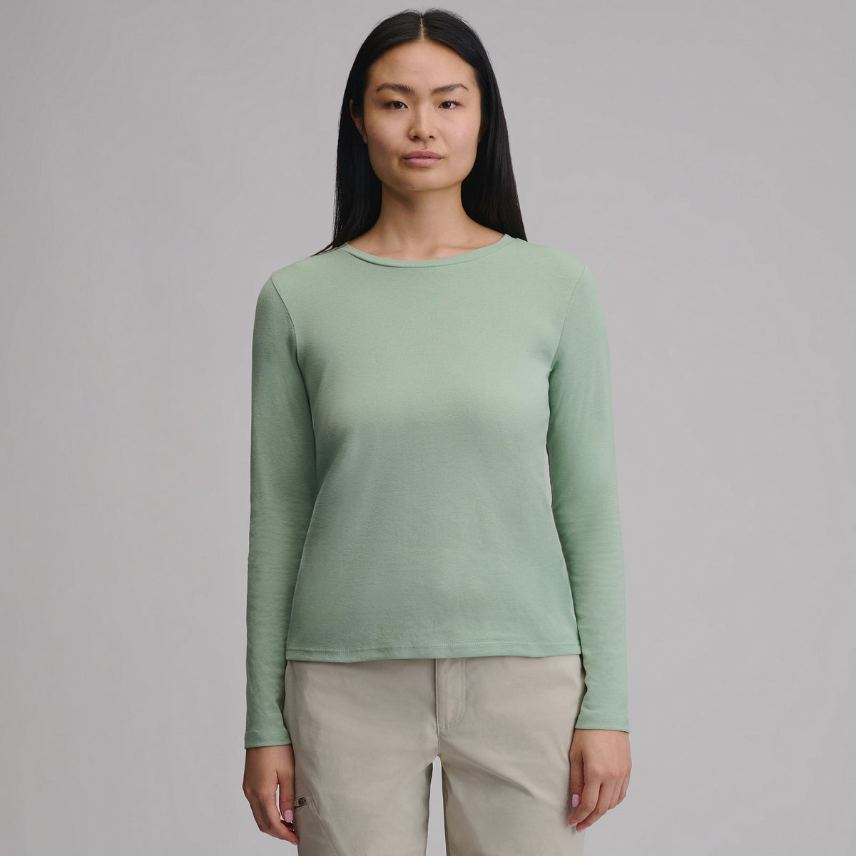 Women's Everyday Long-Sleeve Crewneck T-Shirt