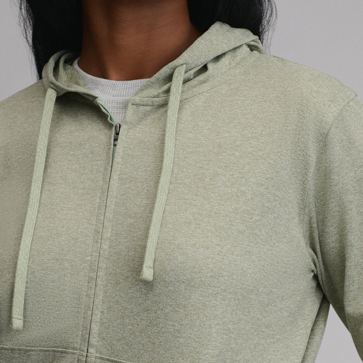 Women's Long-Sleeve Train Ascent Full-Zip Hood Pullover