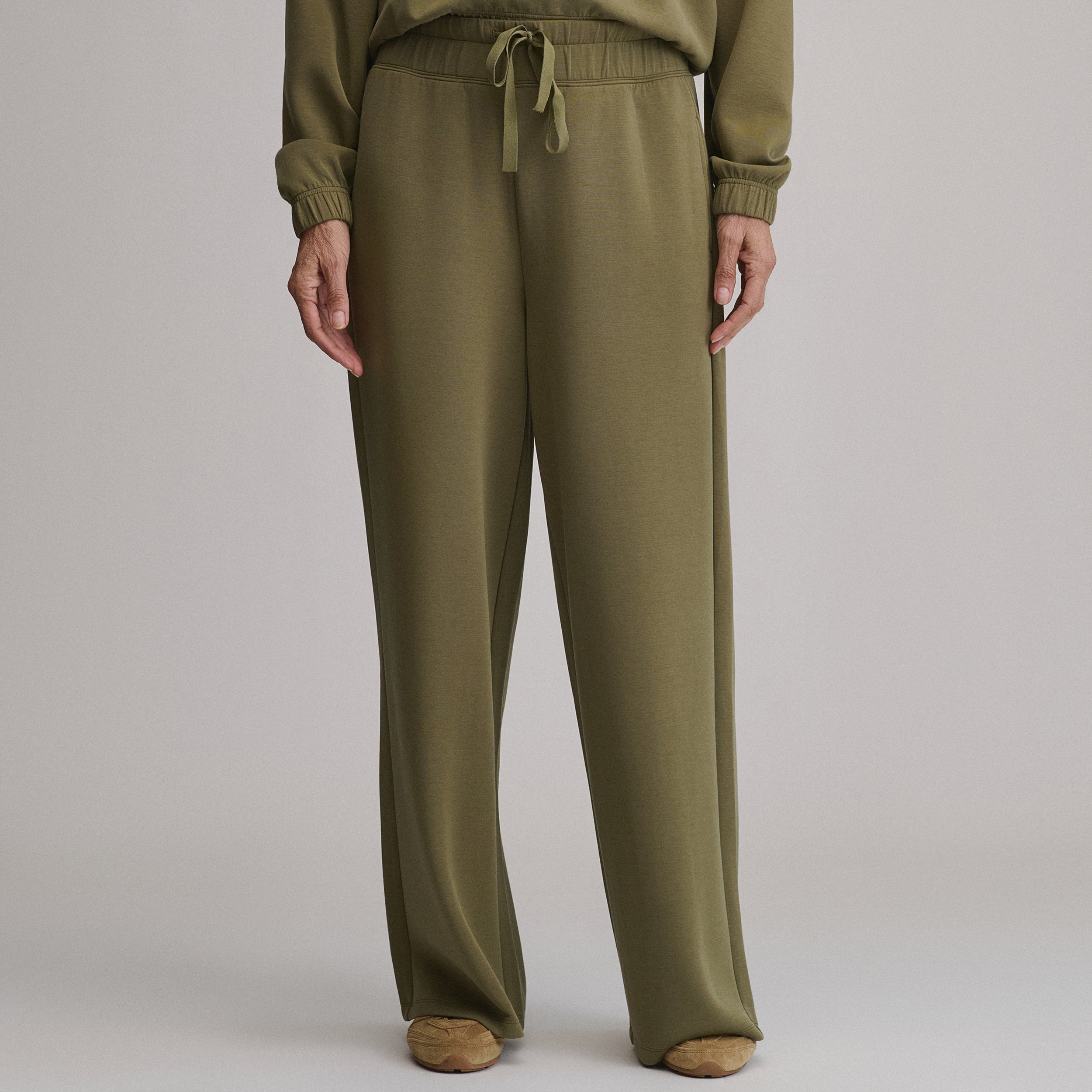 Women's Luxe Soft Wide-Leg Pants