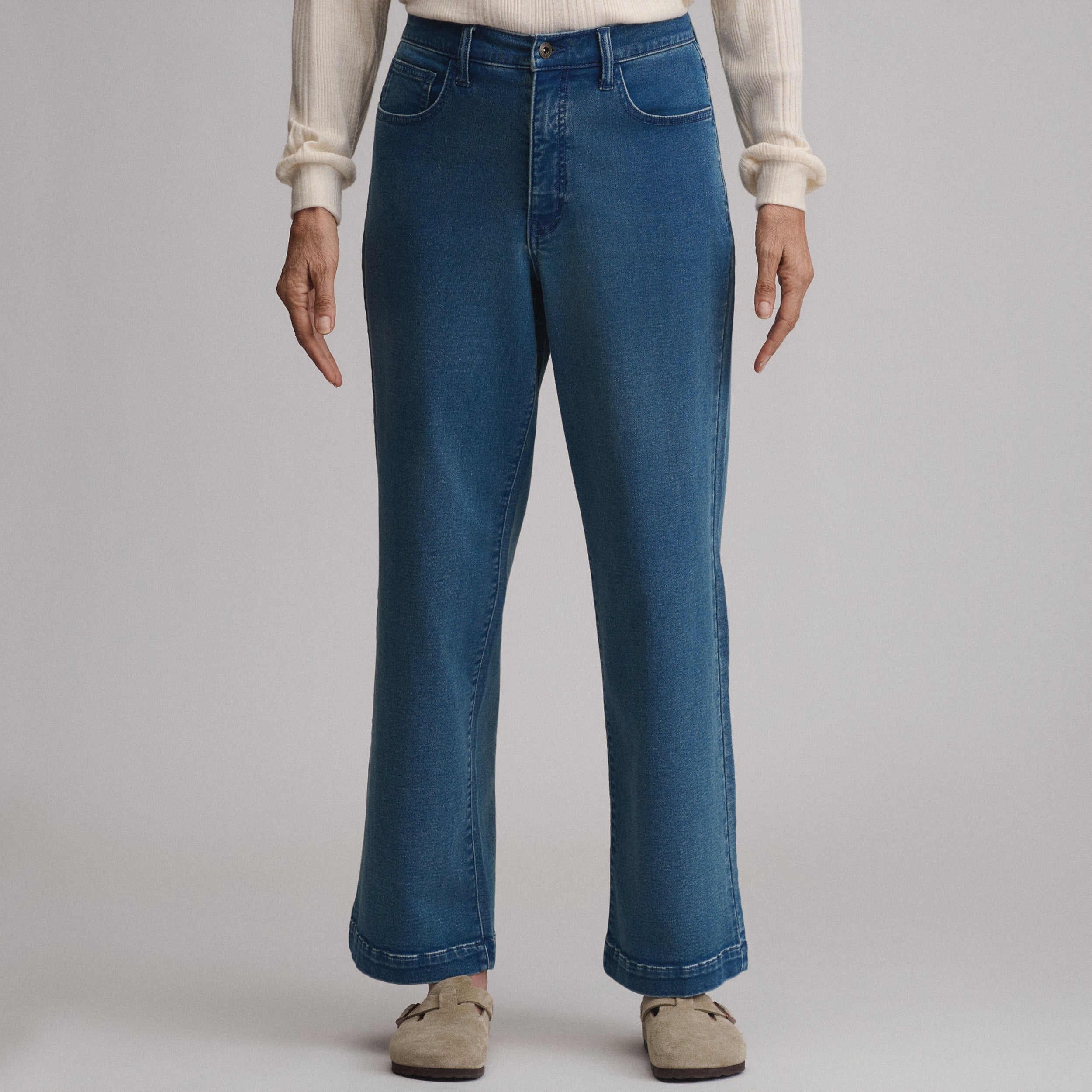 Women's High Waisted Wide-Leg Jean
