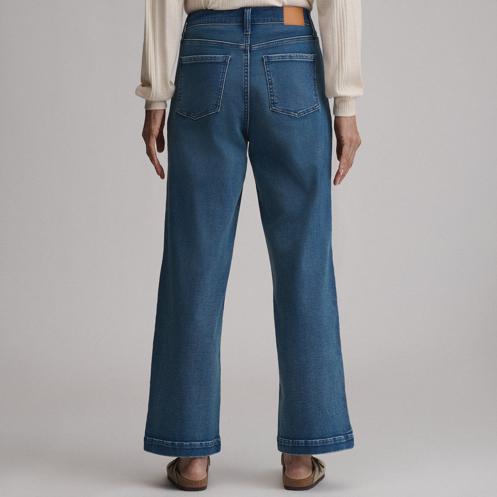 Women's High Waisted Wide-Leg Jean