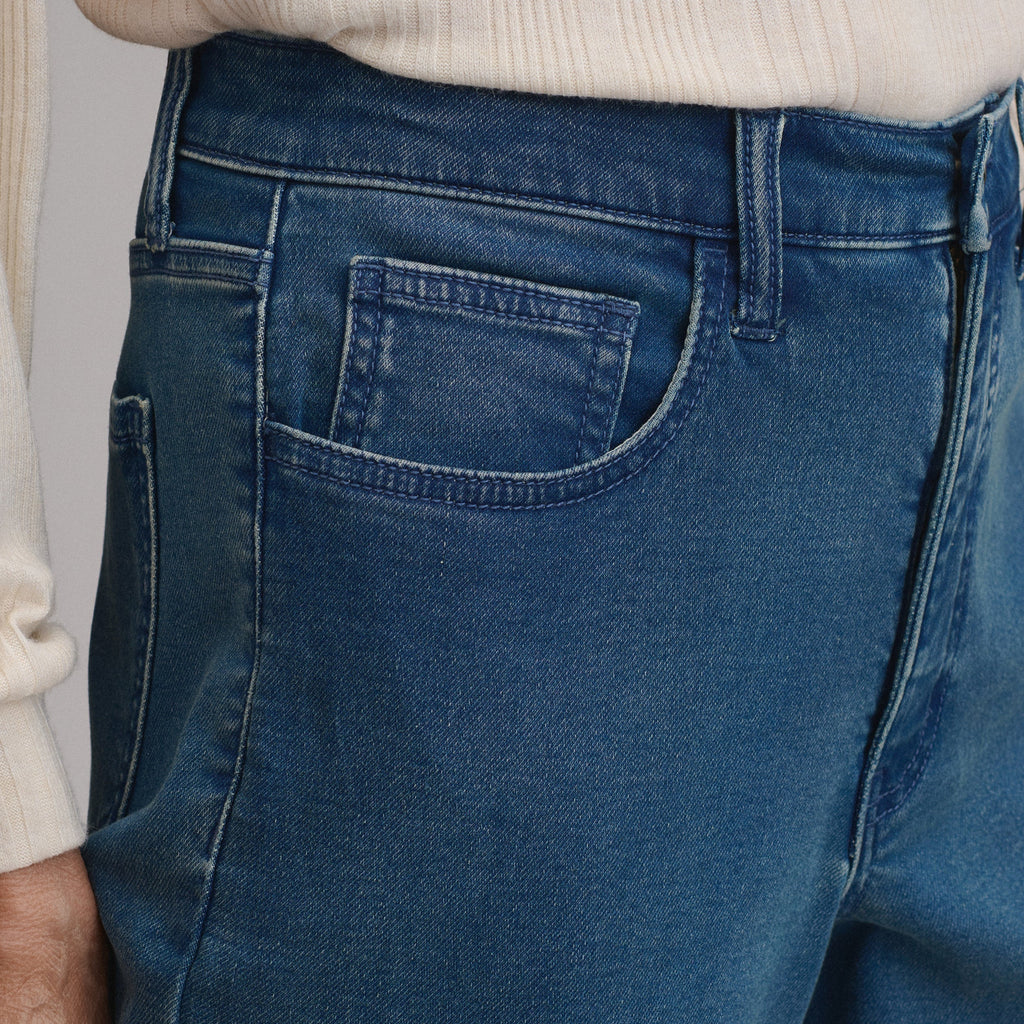 Women's High Waisted Wide-Leg Jean