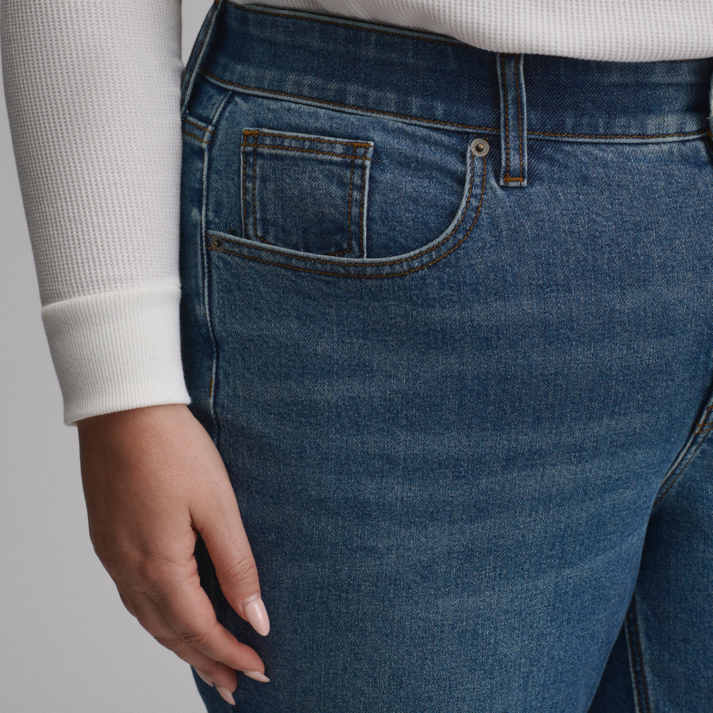 Women's Iconic Perfect Straight Jean