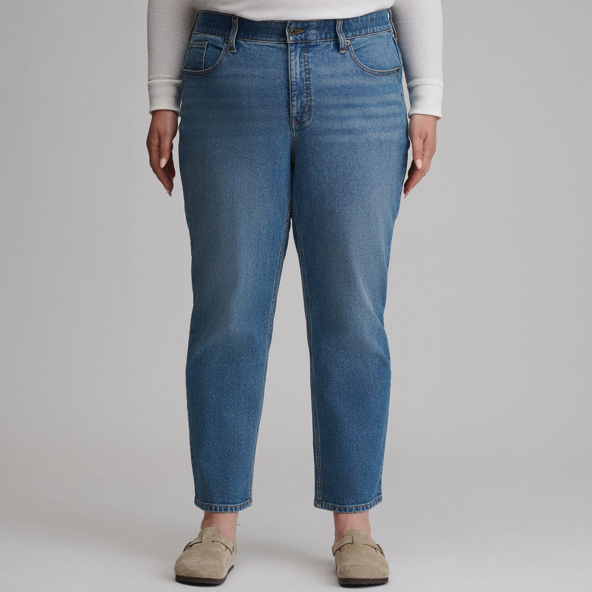 Women's Iconic Perfect Straight Jean
