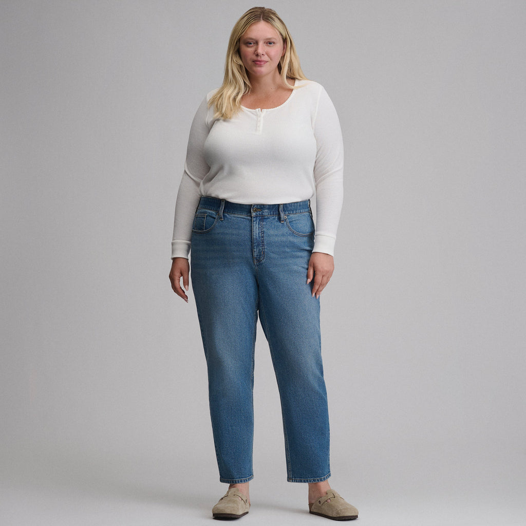 Women's Iconic Perfect Straight Jean