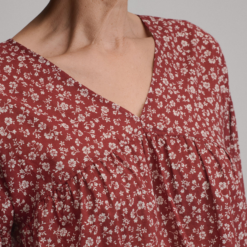Women's Long-Sleeve V-Neck Relaxed Woven Popover