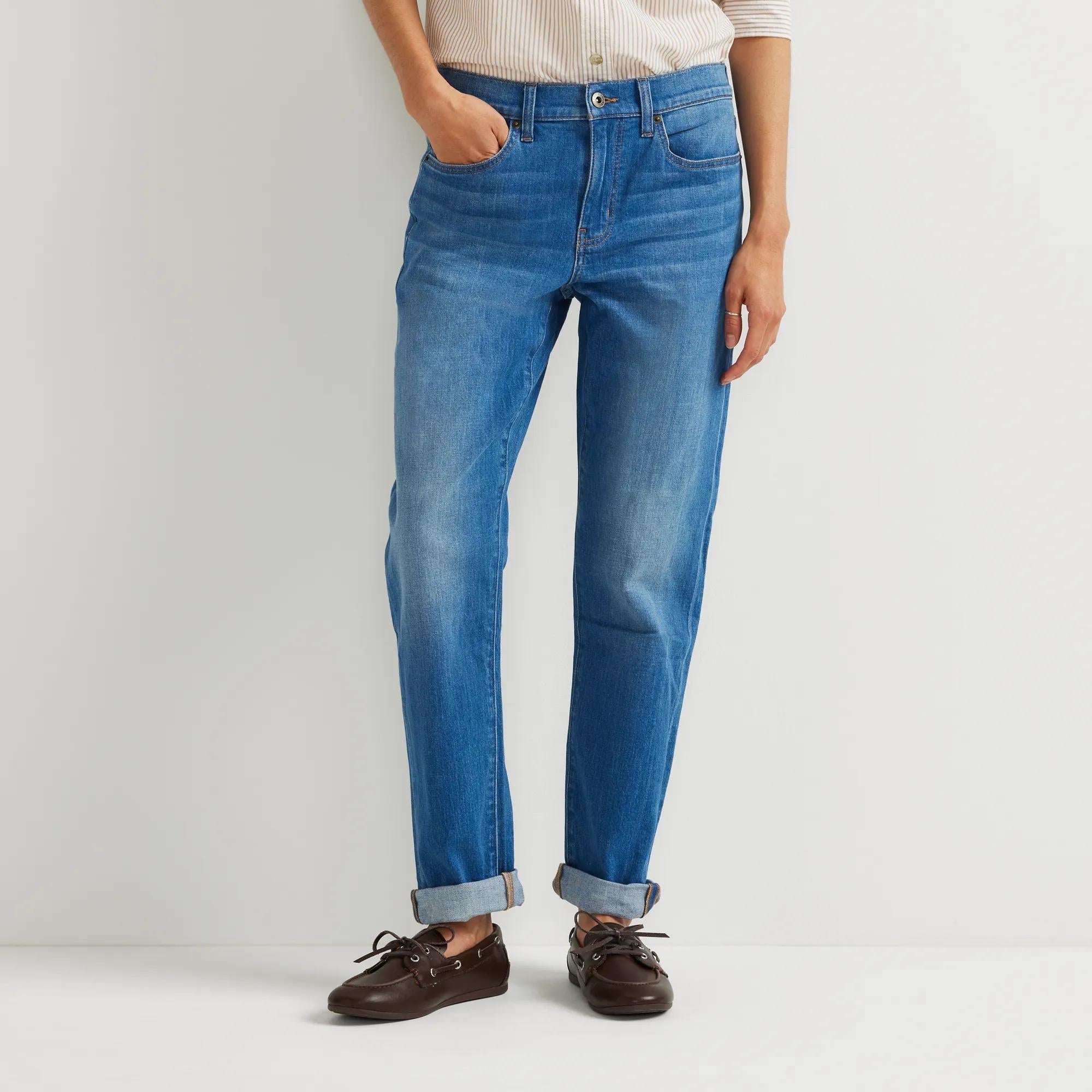Women's Boyfriend Mid-Rise Slim Fit Jeans
