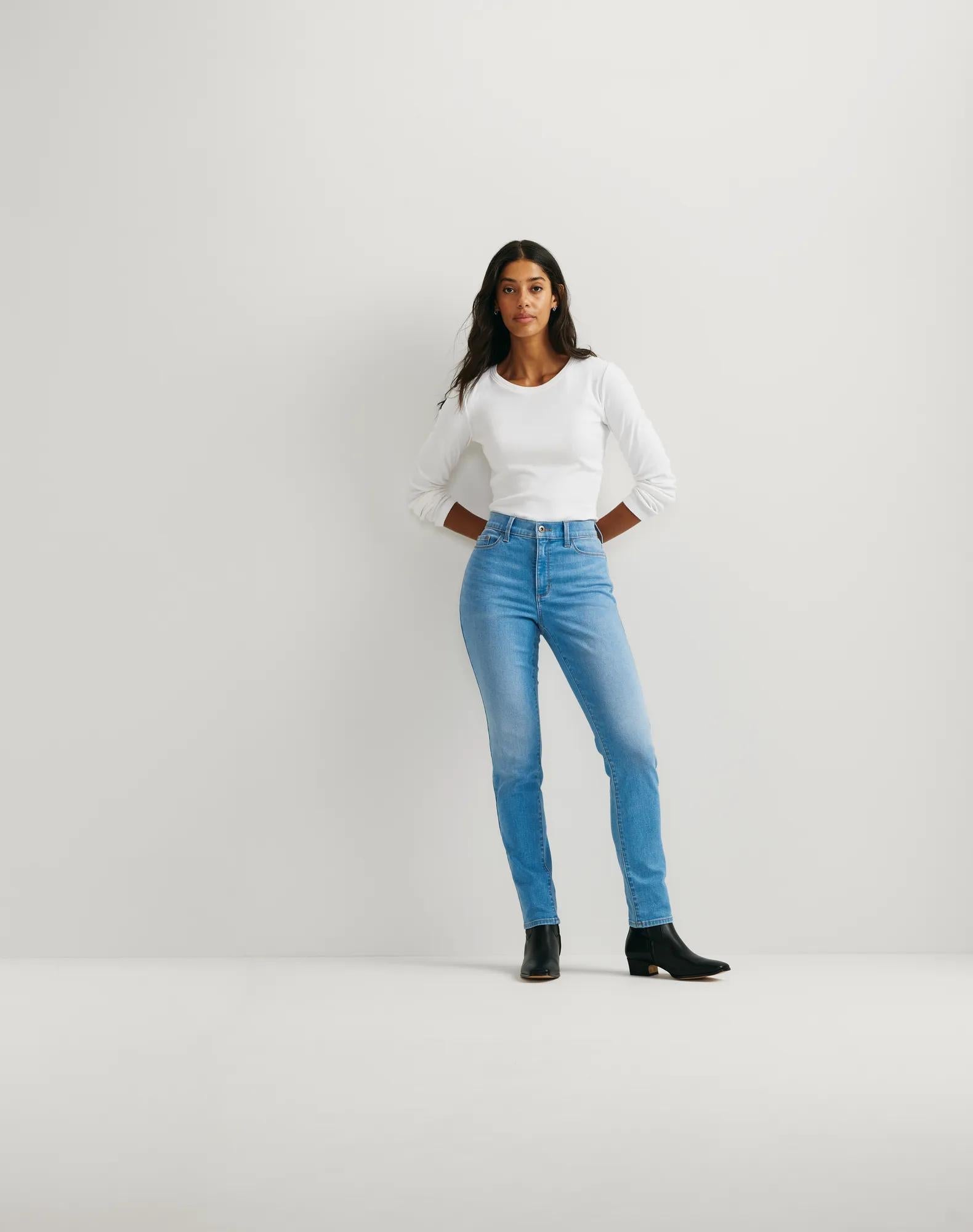Women's Venture Stretch High-Rise Straight Leg Jeans