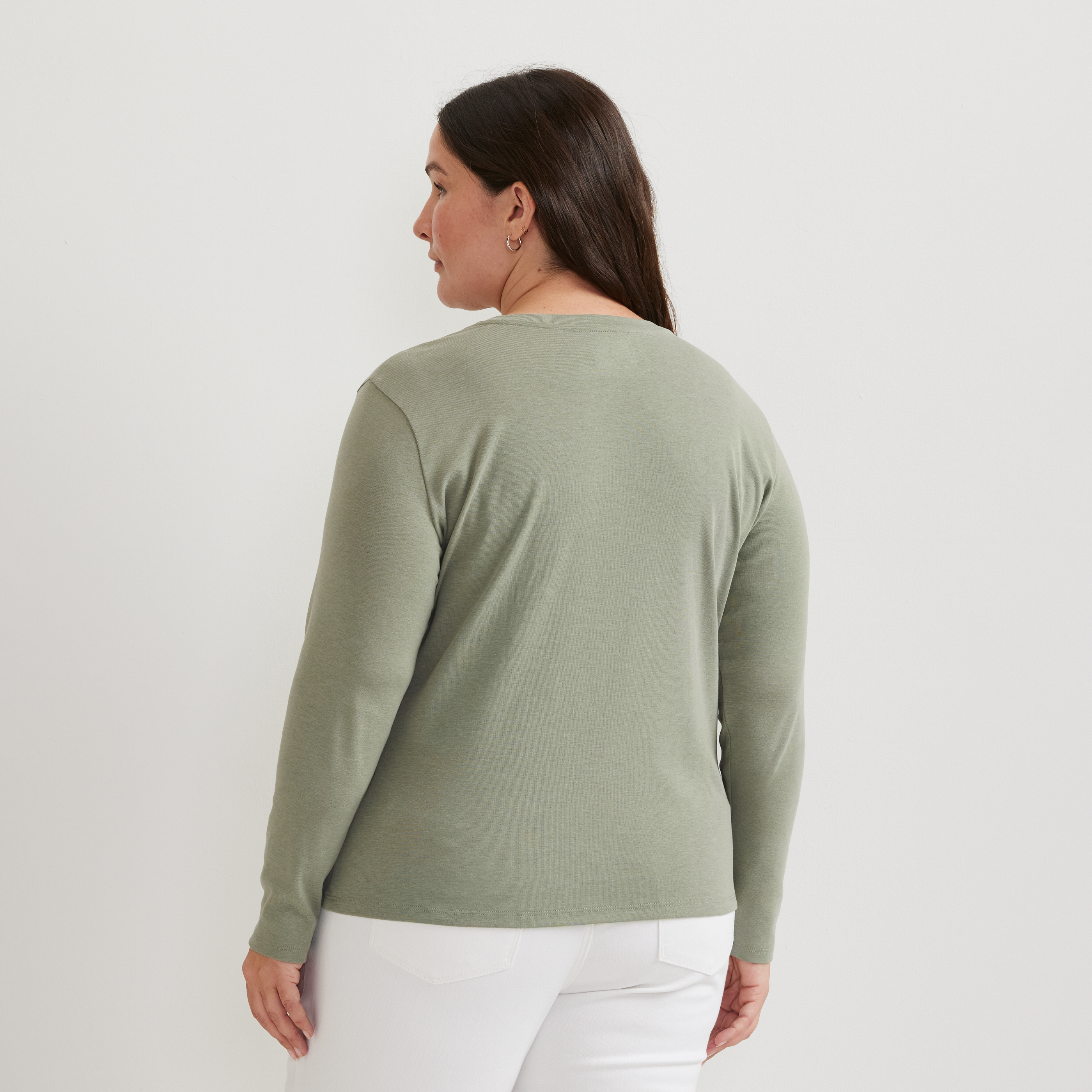 Women's Everyday Long-Sleeve Crewneck T-Shirt