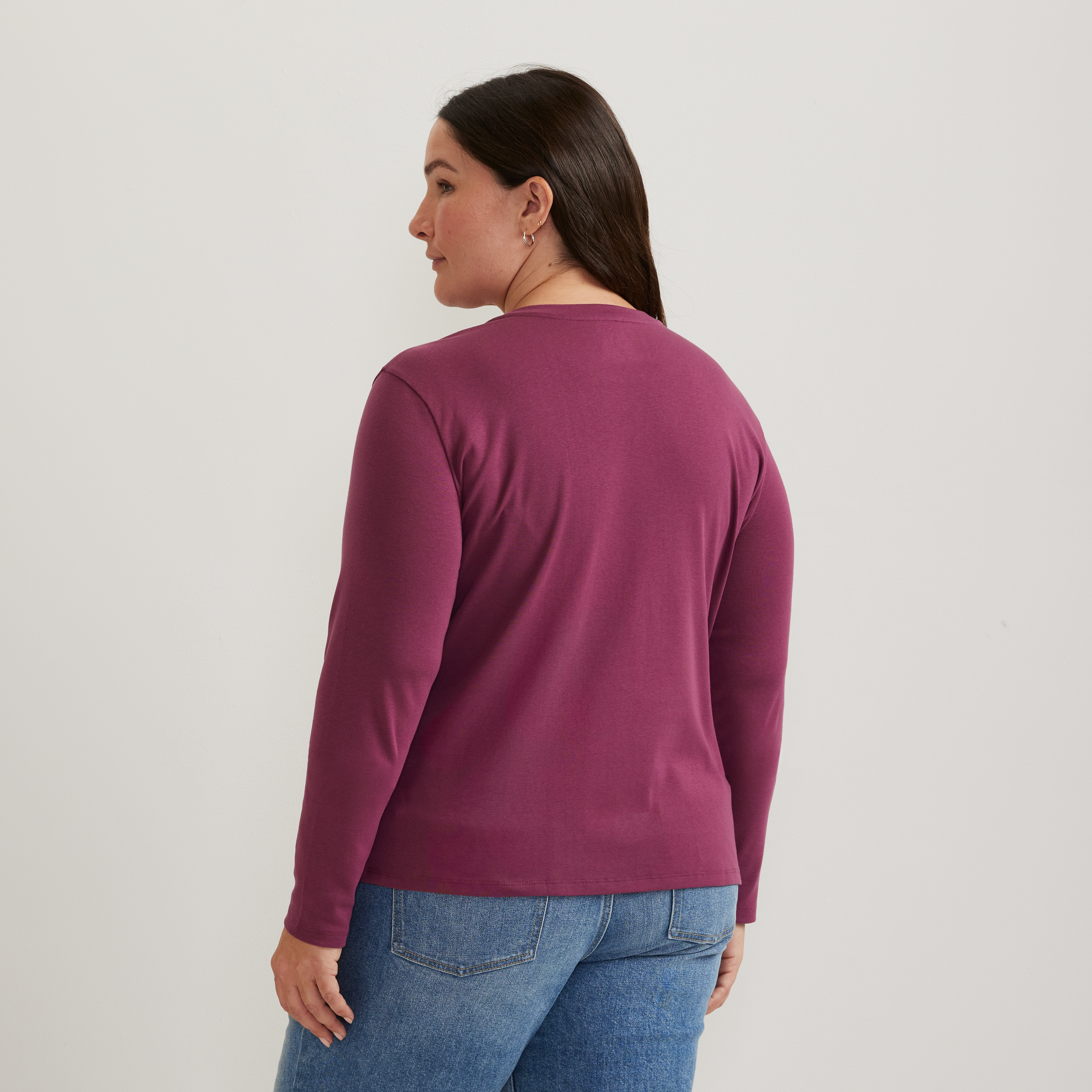 Women's Everyday Long-Sleeve Crewneck T-Shirt