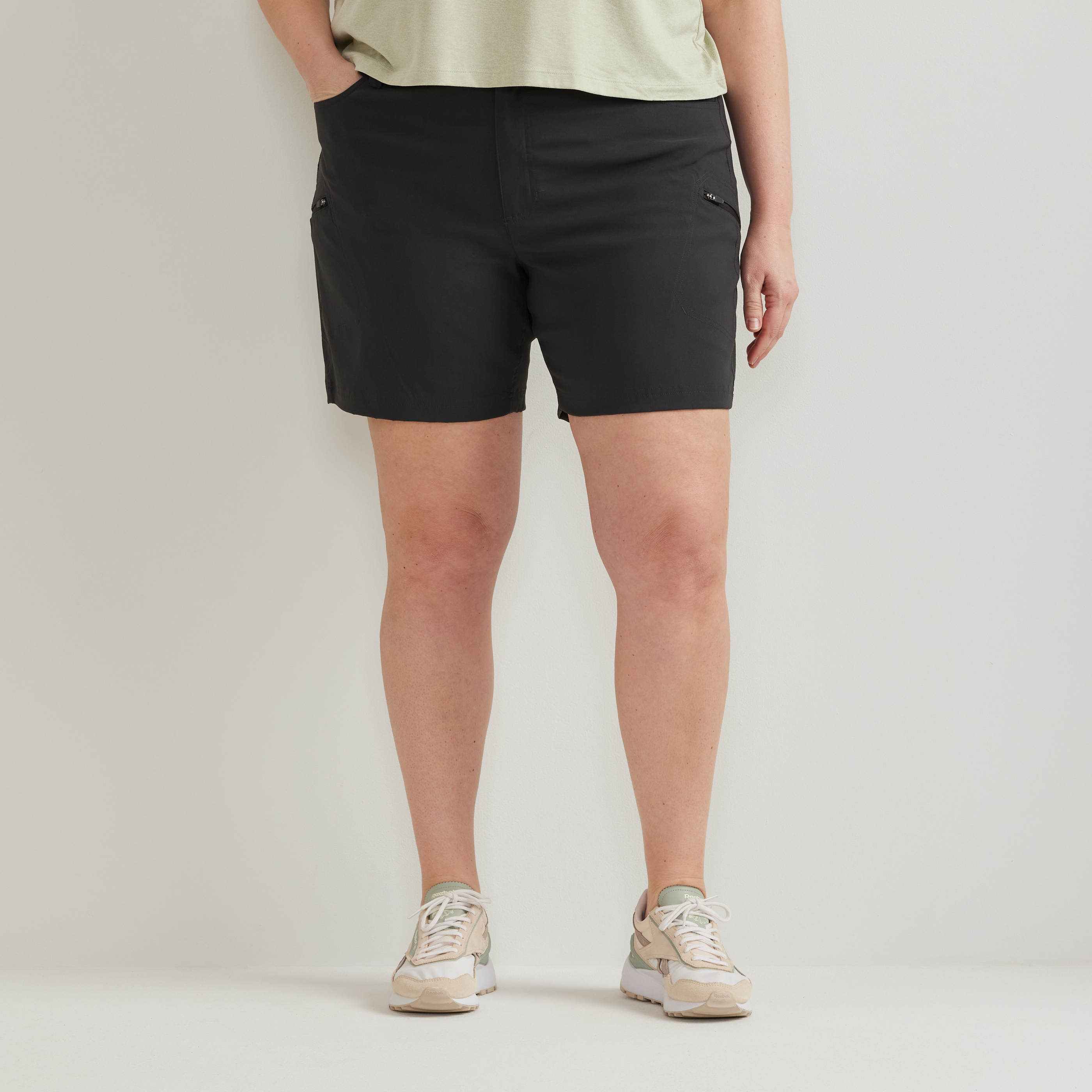 Women's Guide Pro High Rise Shorts