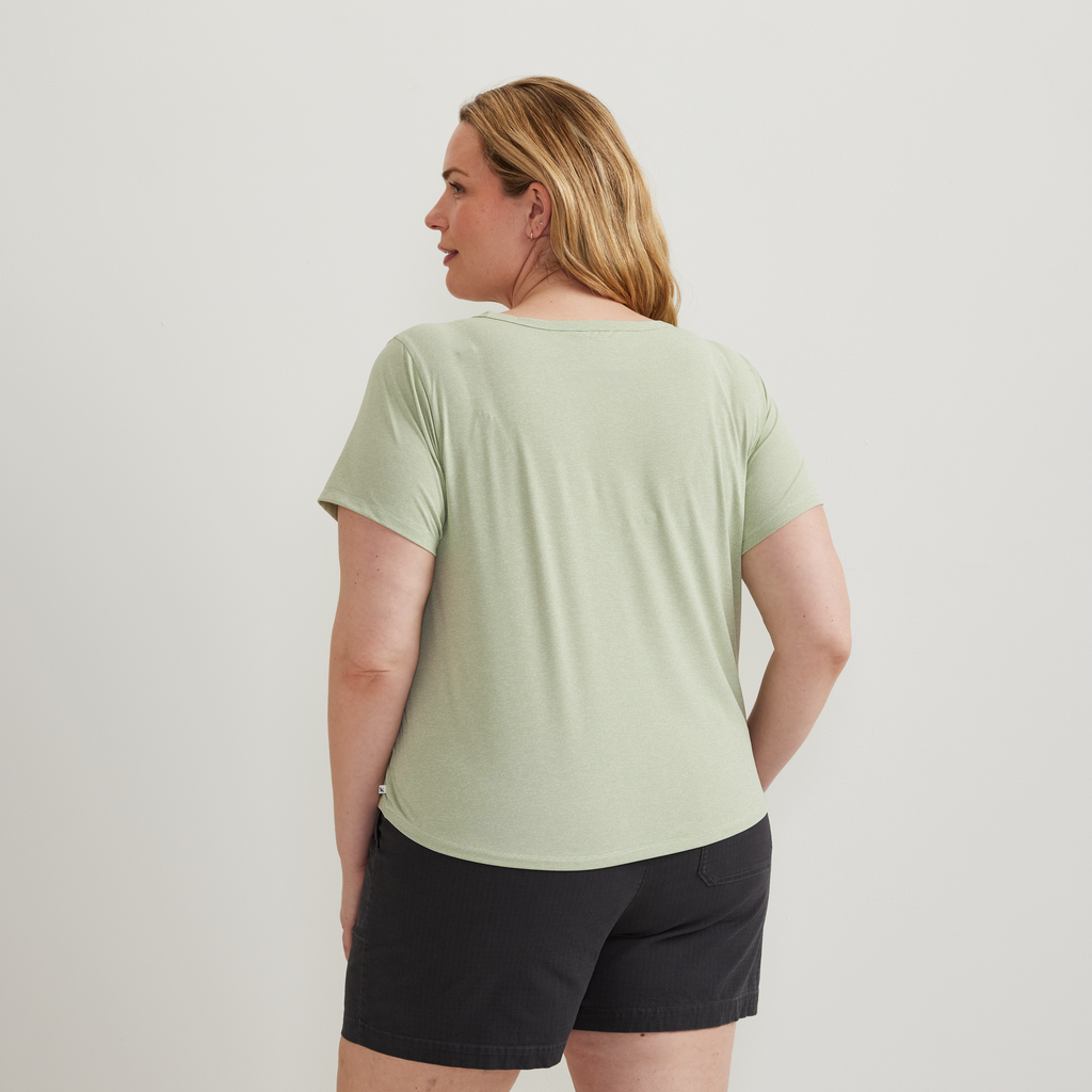 Women's Trek Light Hike Short-Sleeve V-Neck T-Shirt