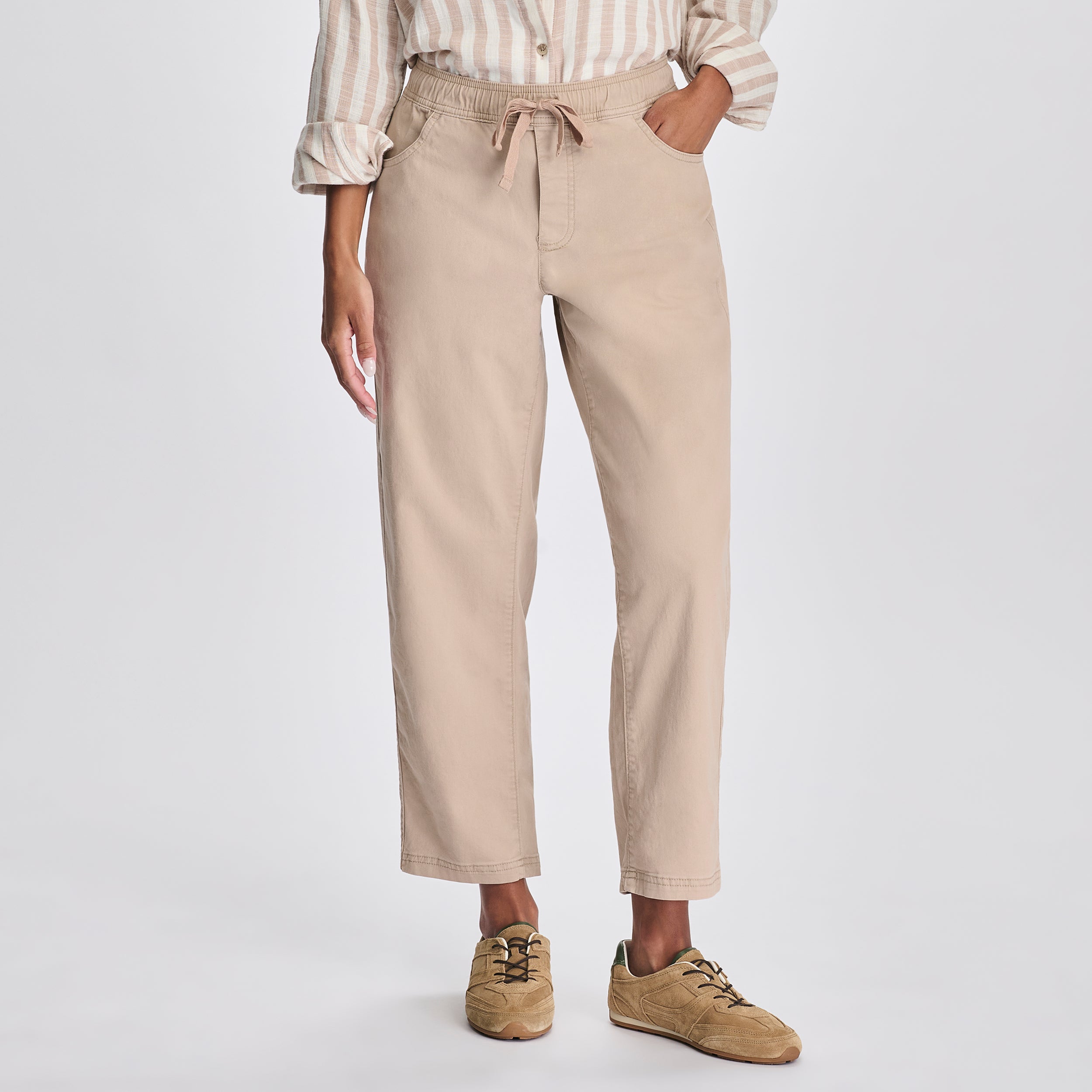 Women's Softened Legend Wash Tie Front Pants